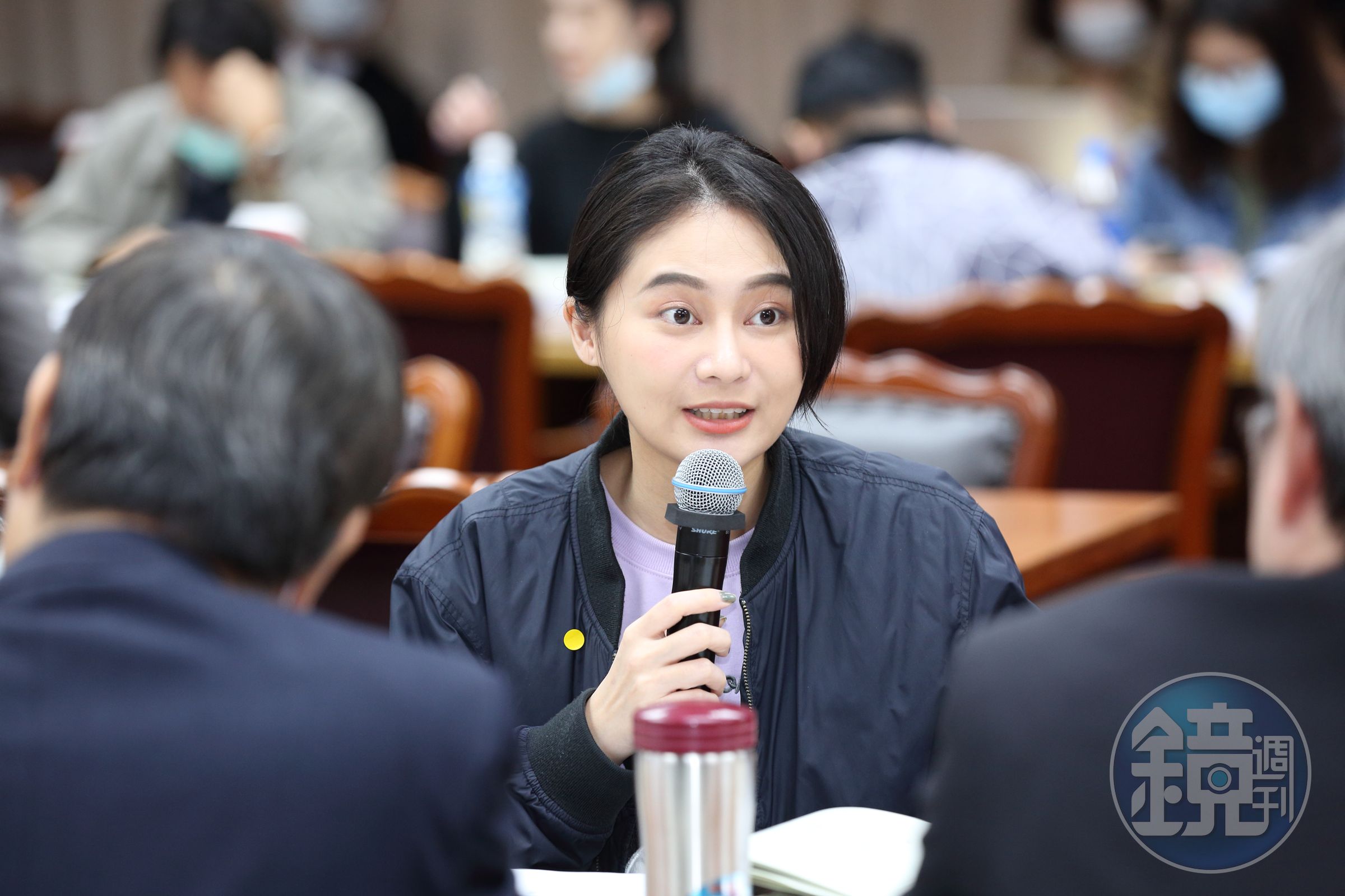 賴品妤跌倒影片曝光引發熱議，黃智賢今po文直呼「賴品妤不是假摔」。（本刊資料照）