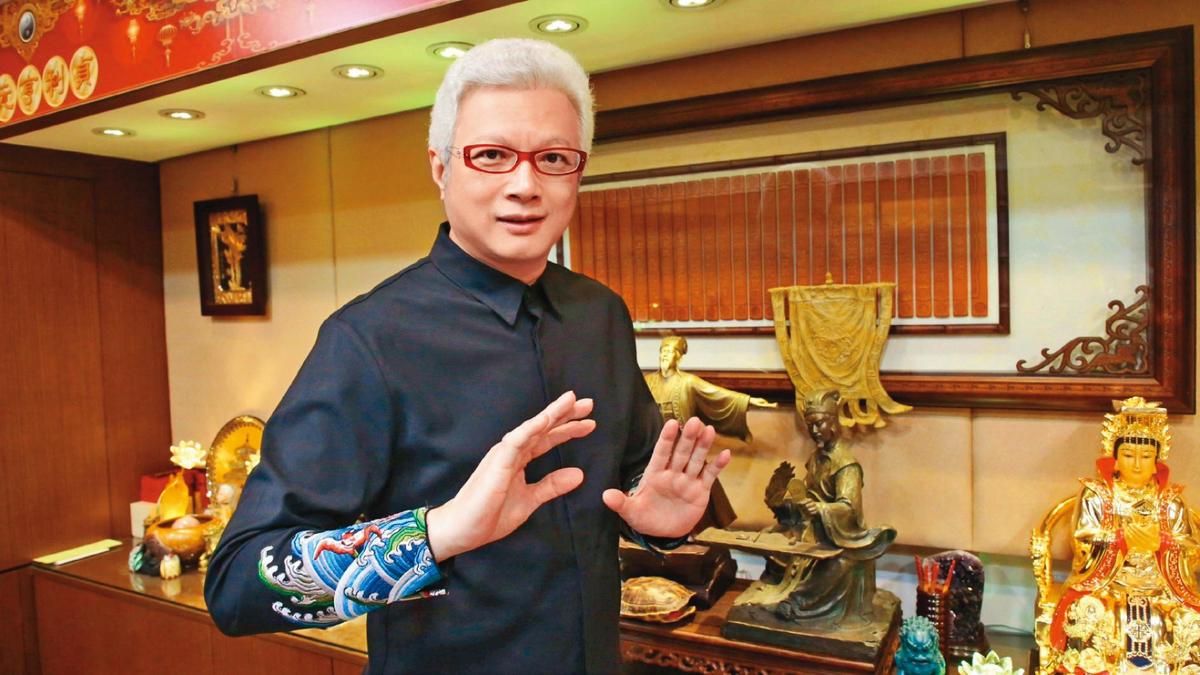 命理師蔡上機表示，或許會被酸民譏為事後諸葛，可受公評。（蔡上機提供）