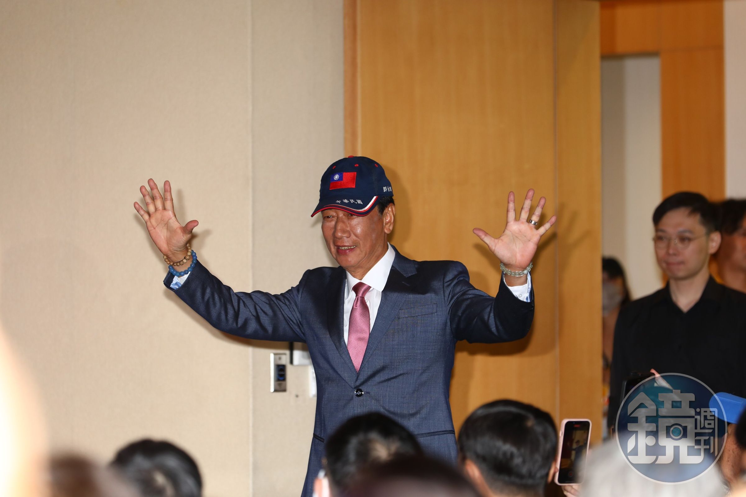 郭台銘宣布參選2024總統！高喊「下架民進黨」。