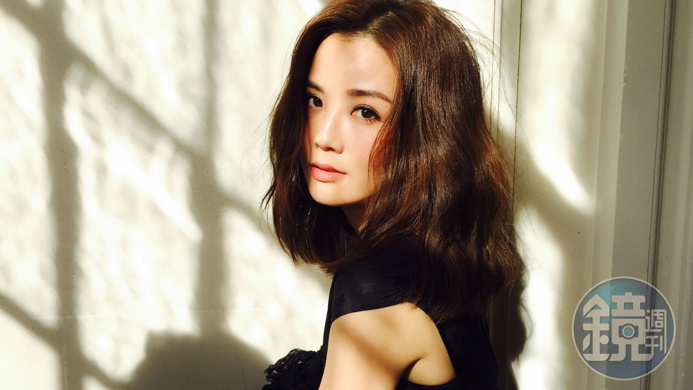 香港女星阿Sa(蔡卓妍)和富三代「百億麻將館太子爺」石恆聰(Anthony)交往6年分手,外傳有第三者及第四者。(翻攝臉書)