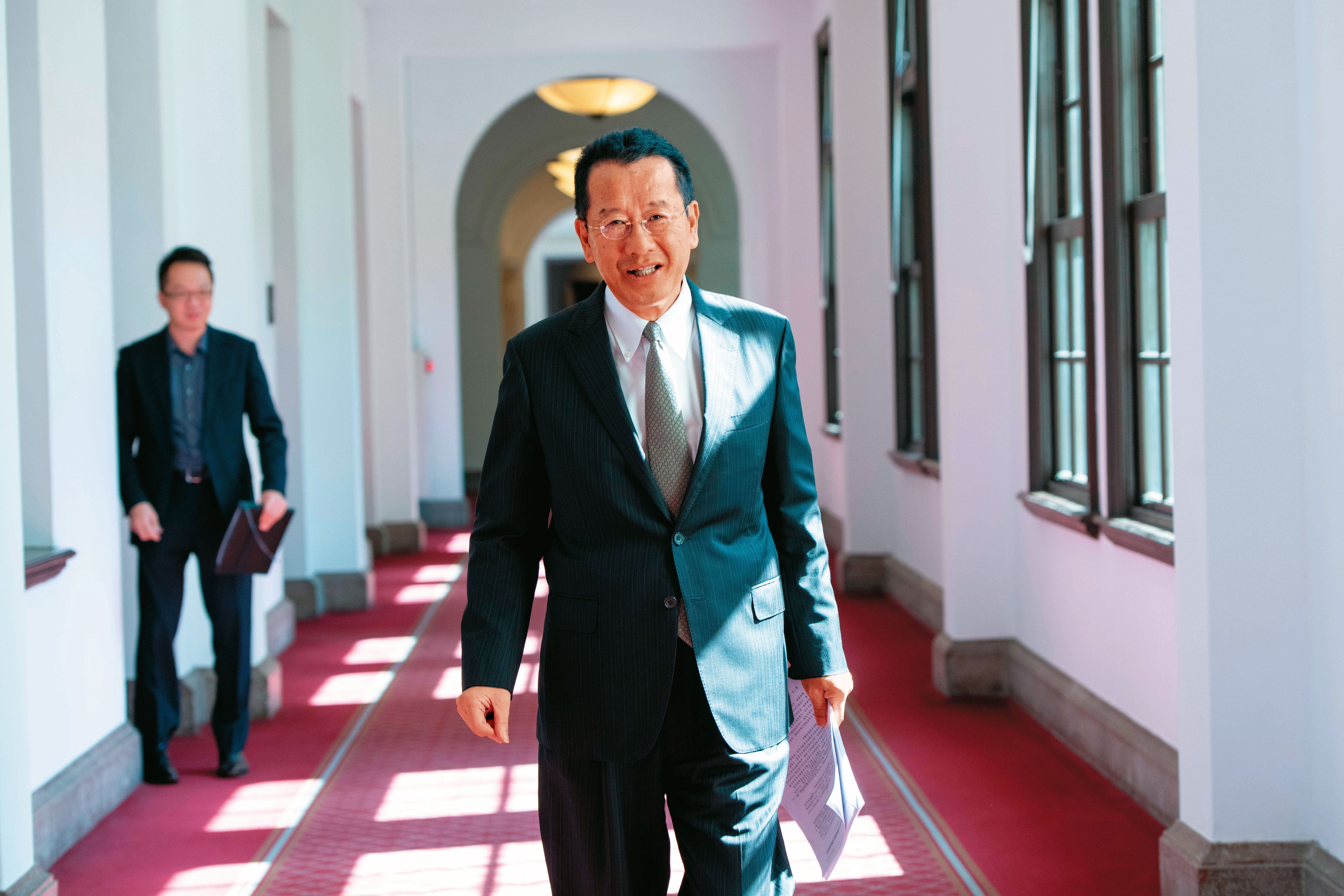 顧立雄過去曾擔任台灣人權促進會會長，他相當看重言論自由的重要性。