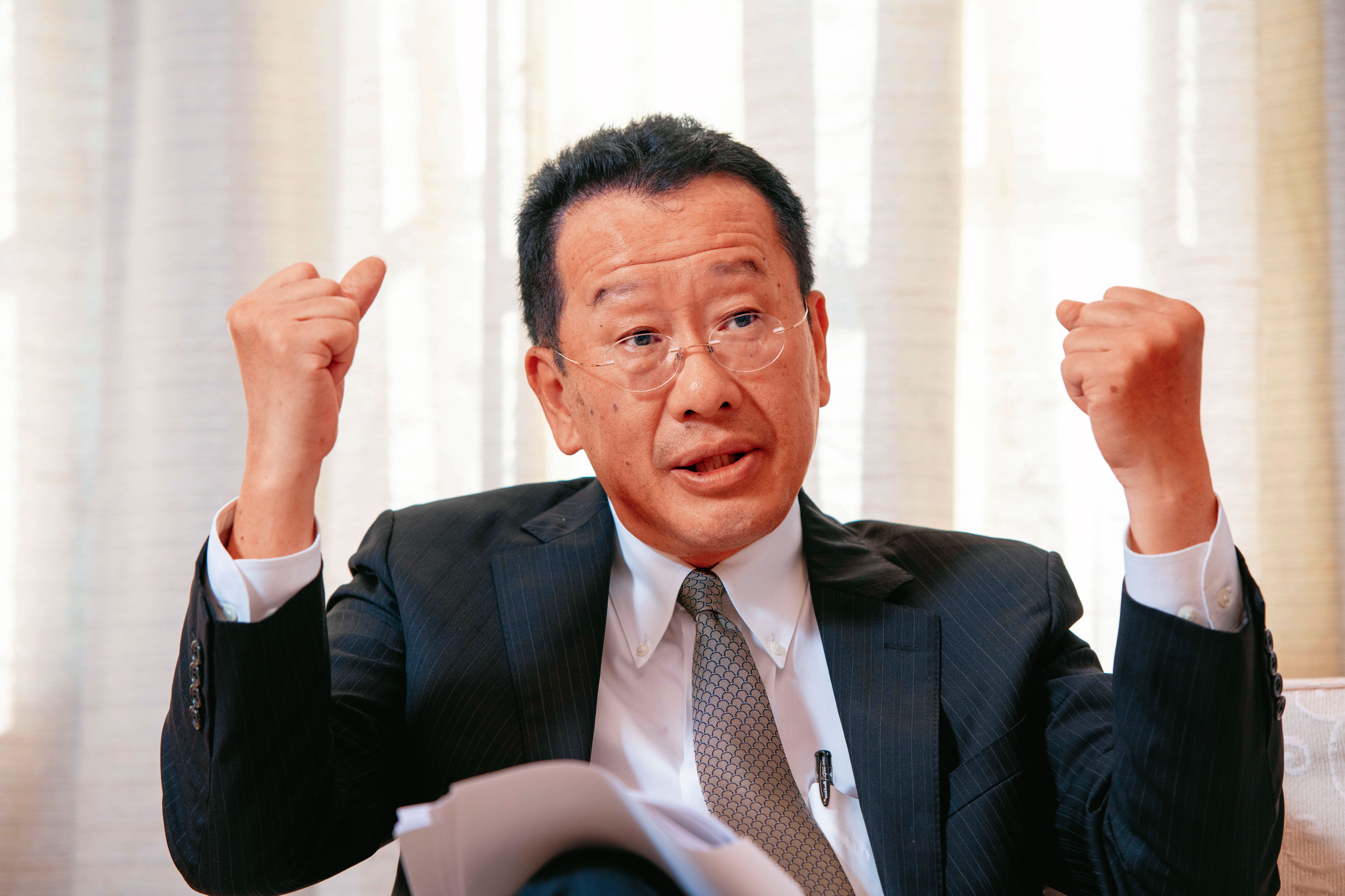 台北市長蔣萬安28日赴上海參加雙城論壇，國安會祕書長顧立雄（圖）接受專訪時向蔣萬安喊話，「把台灣人民心聲的言論，向中國清楚反應」。