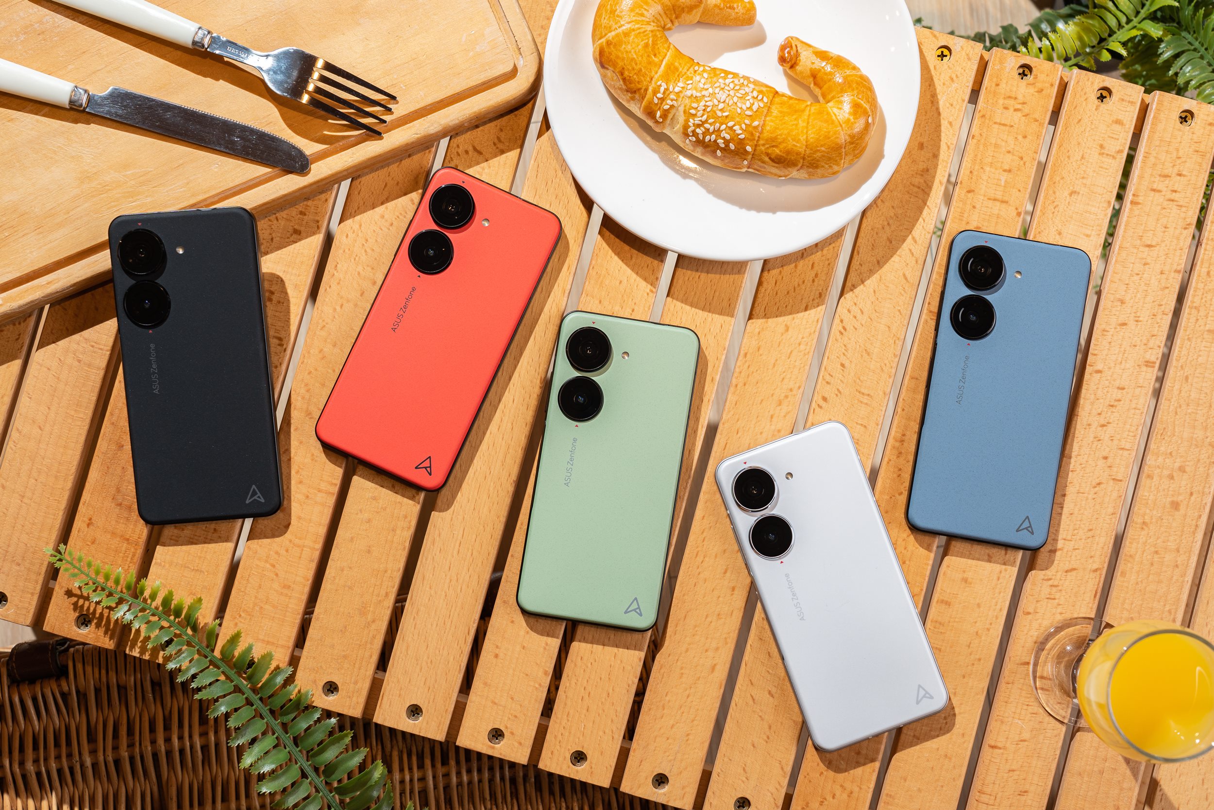 華碩今早發聲明闢謠，駁斥Zenfone手機將停產的消息。（翻攝自華碩官網）