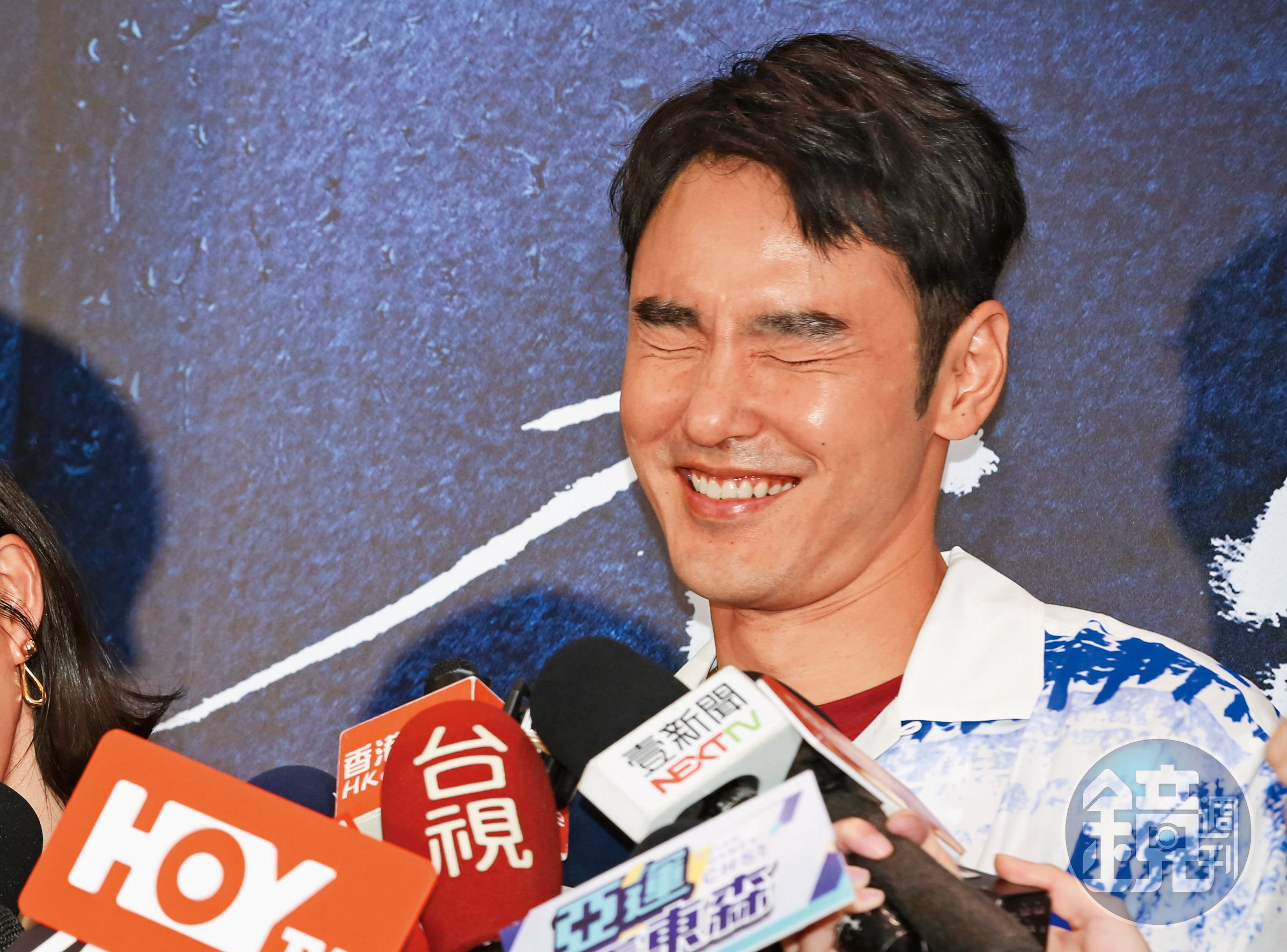 近來的國、內外大事都扯上阮經天,連俄羅斯軍變都有《艋舺》的既視感。