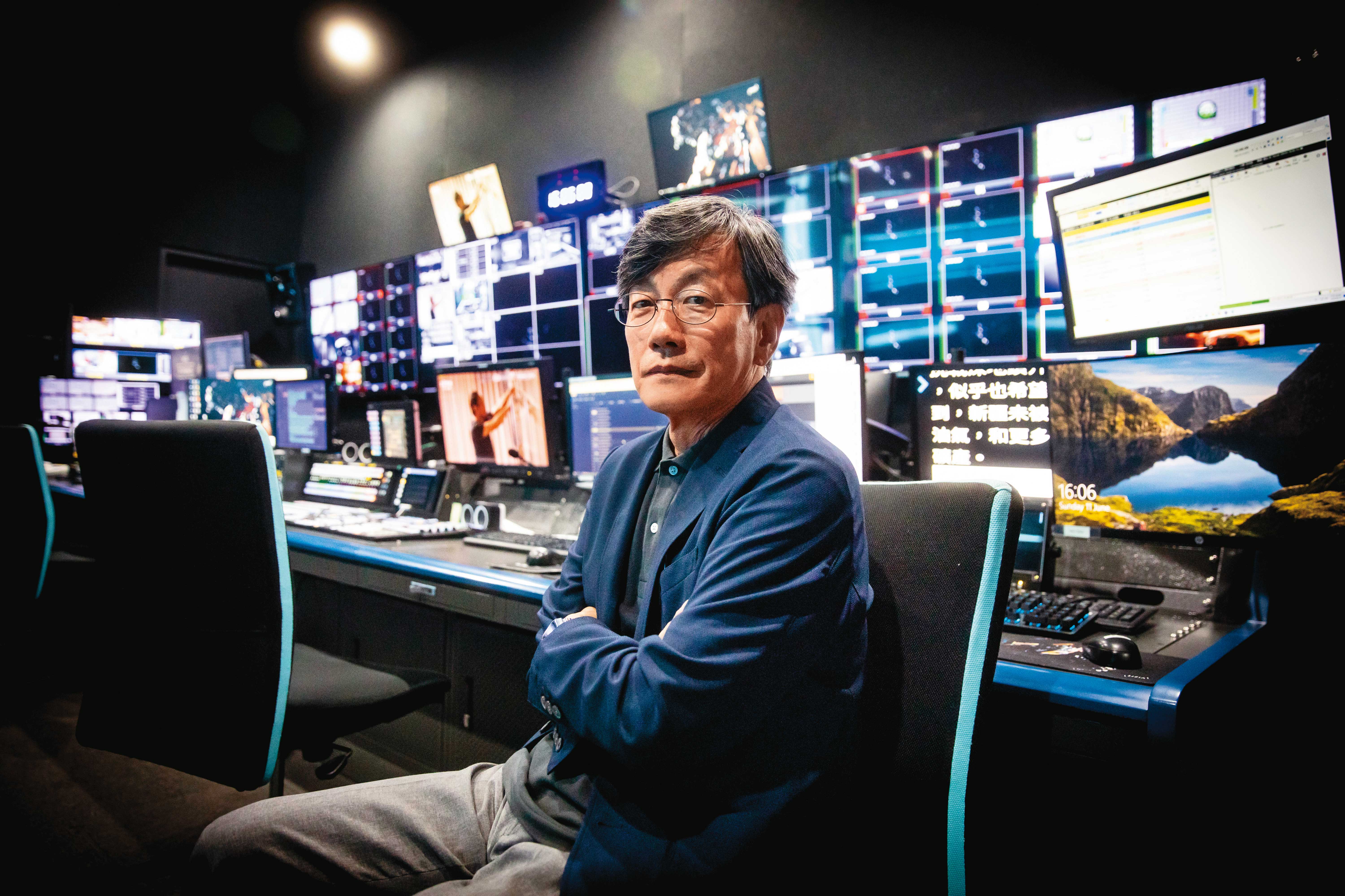 孫石熙將在9月底從《JTBC》退休，未來除了擔任大學客座教授，主持訪談或辯論節目，不會再返回新聞主播台。