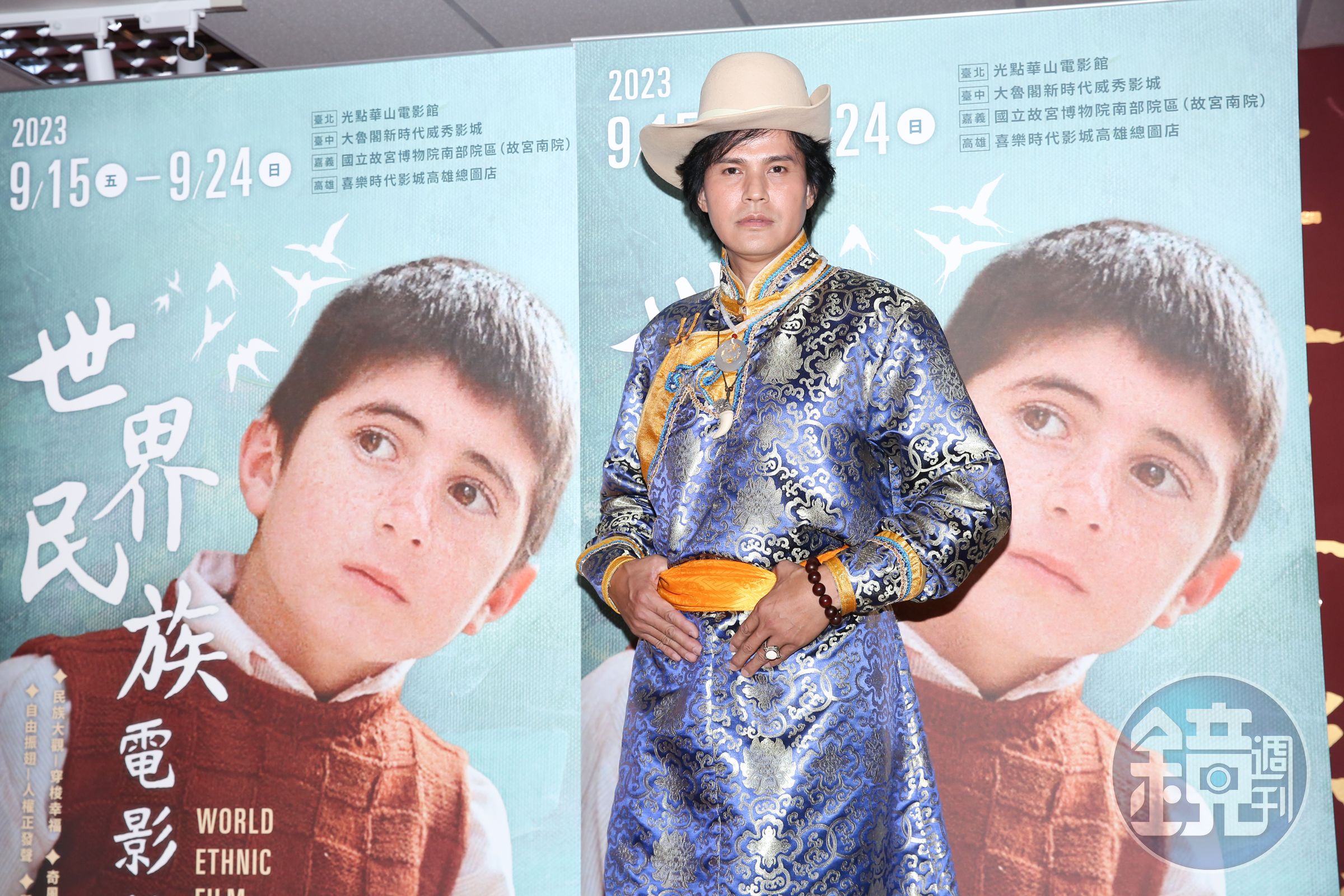 近年幾乎都在對岸拍片，大慶還學會了騎馬，不過有次卻不慎墜馬，停工2星期養傷。