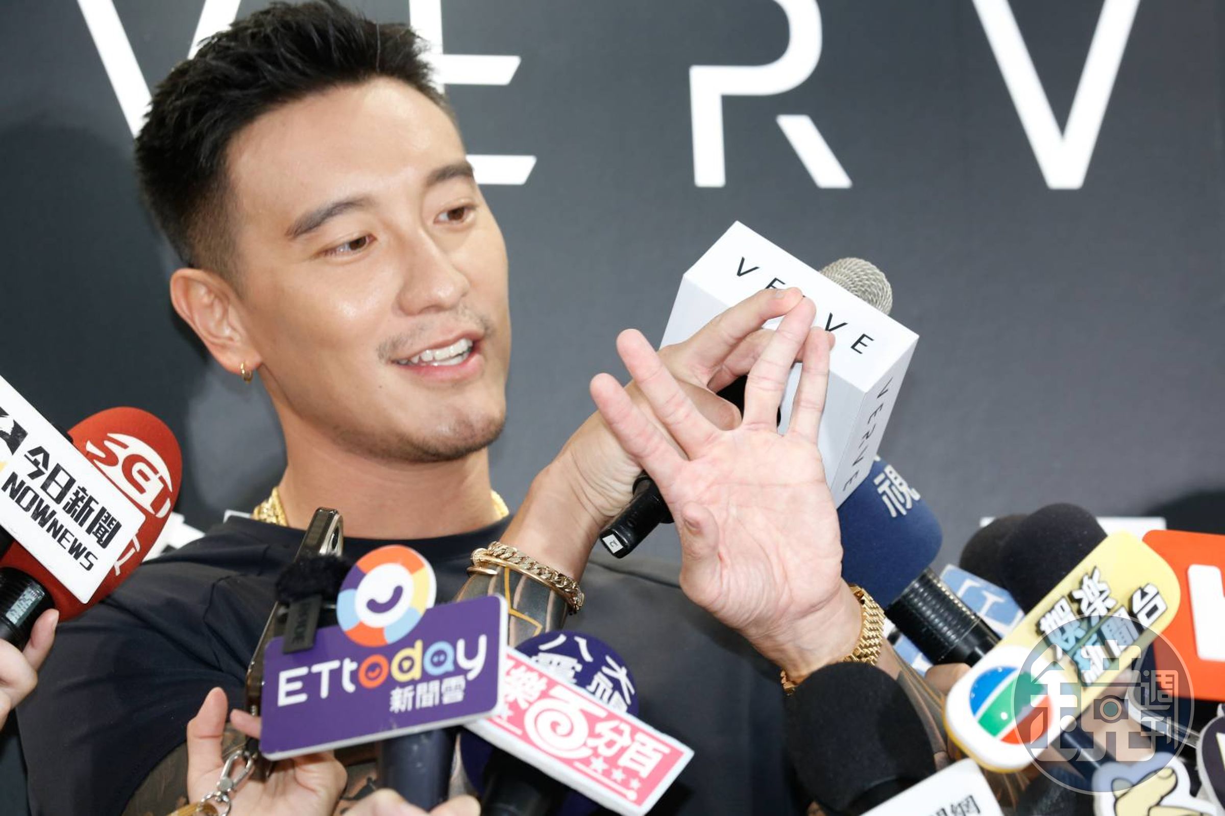 王陽明傳婚變後首度露面,希望外界給他與蔡詩芸空間。