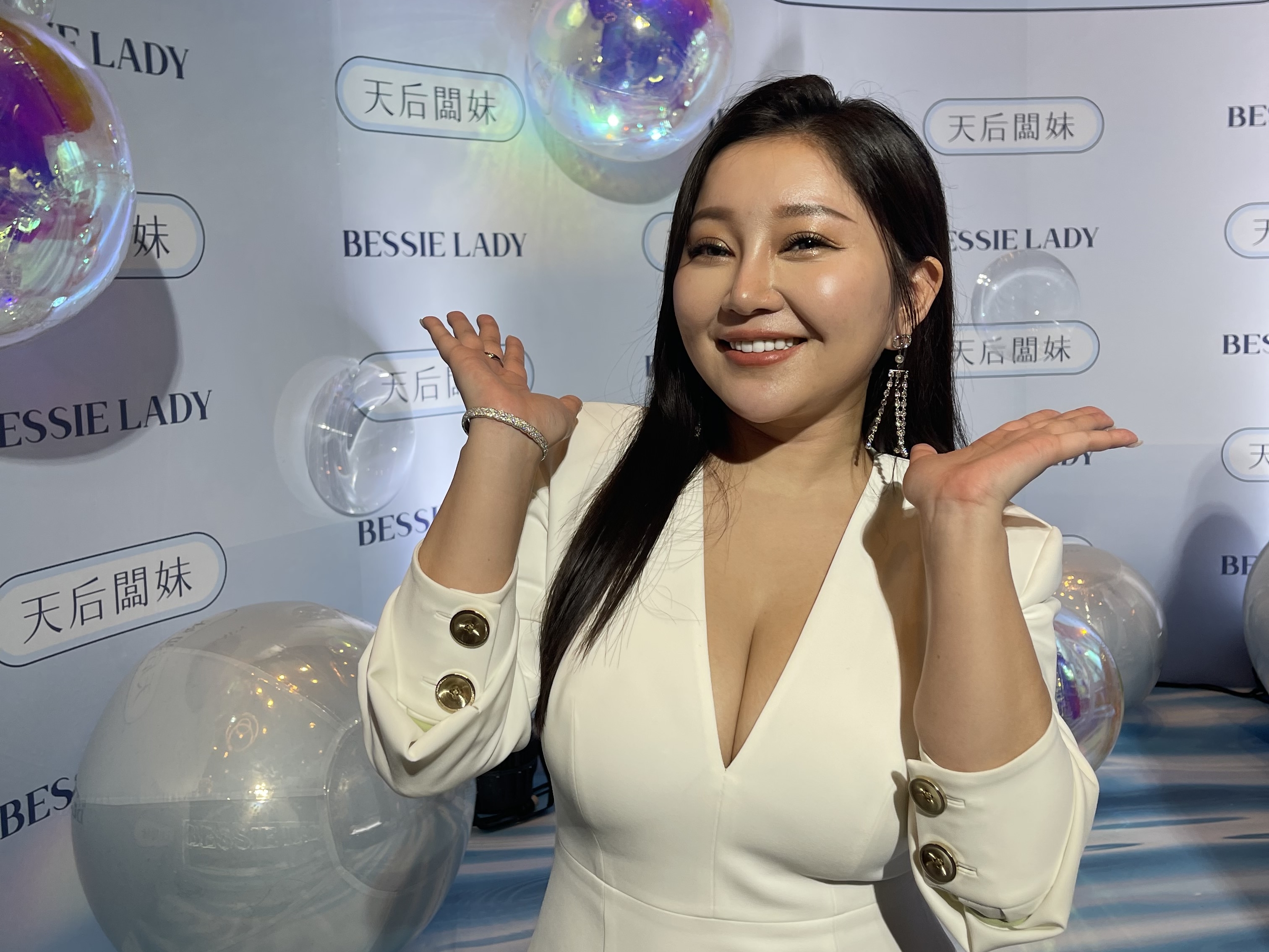 天后闆妹首回應王思佳新聞。