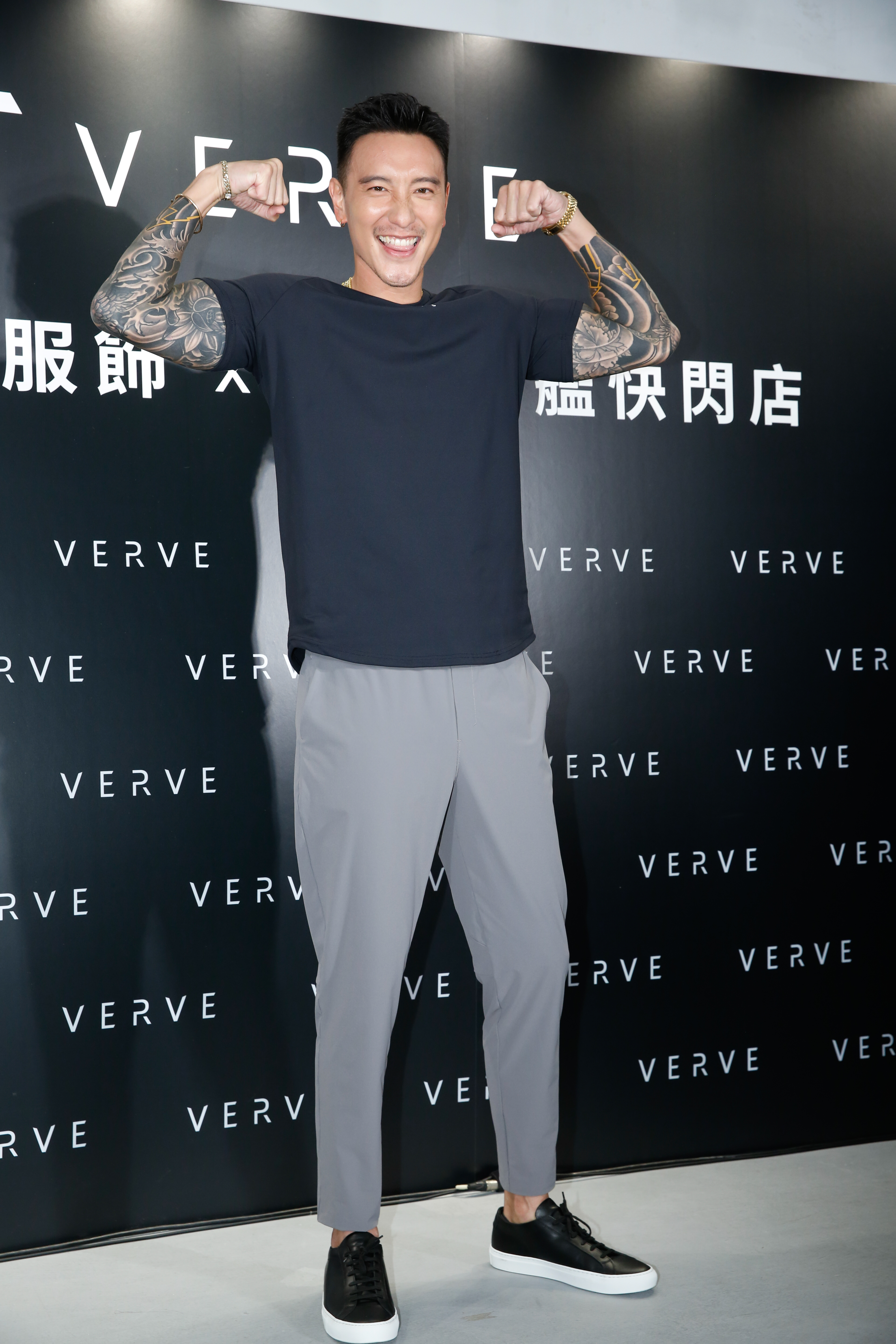 現場擠滿媒體想得到王陽明對婚變的回應，王陽明表示這次回應後，未來不再浪費大家的時間。