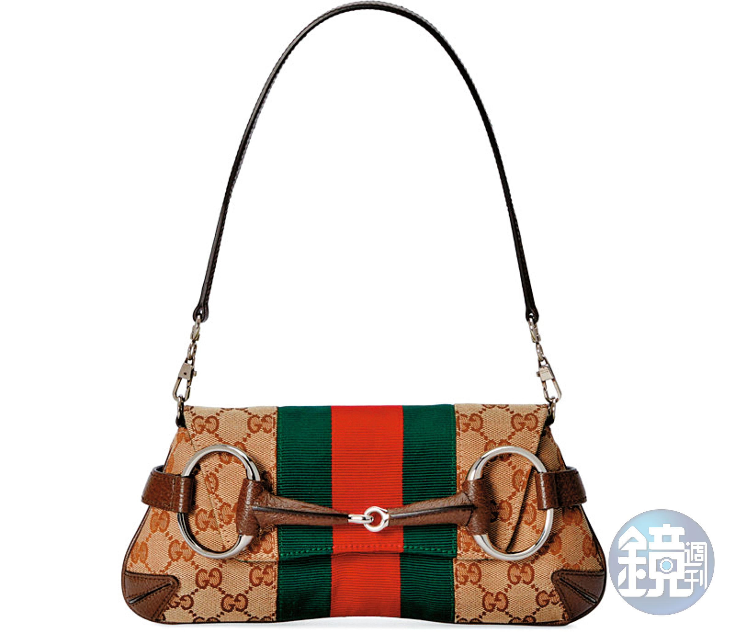 GUCCI Horsebit Chain經典帆布小款包 NT$92,500（古馳提供）