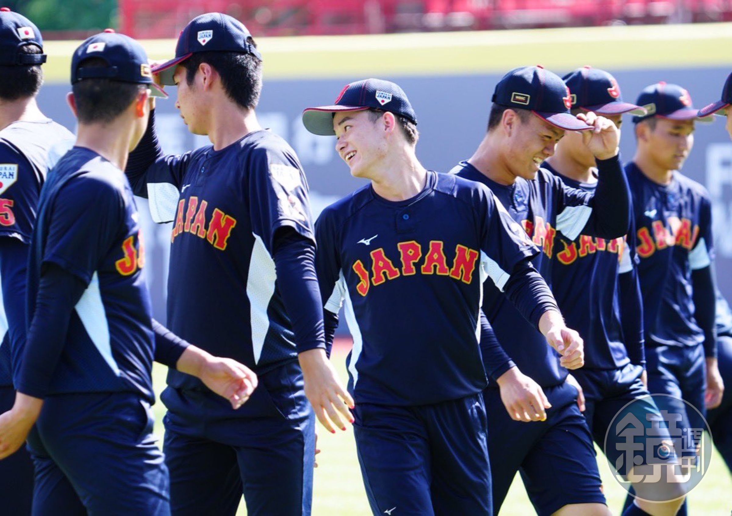 日本U18吃不慣台灣的食物,但對舒跑情有獨鍾。(翻攝自推特@Fullcountc2)