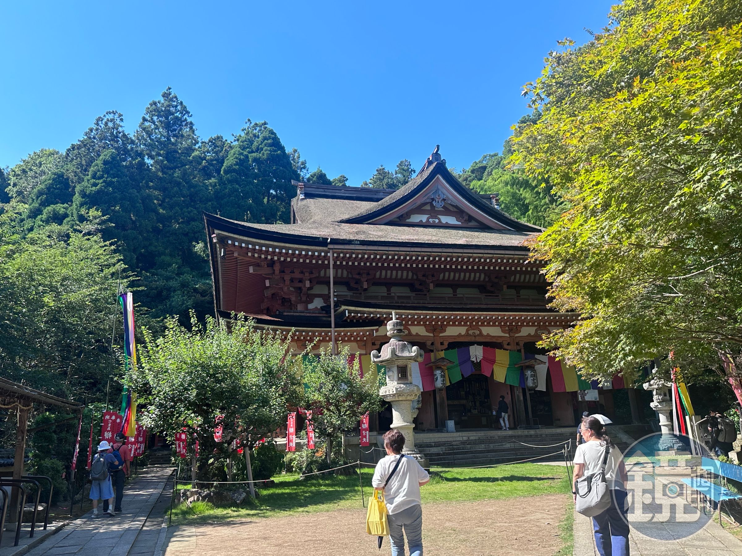 寶嚴寺建於西元724年,已有1200多年歷史,據說寶嚴寺的唐門建築是豐臣秀吉大阪城的唯一遺跡。
