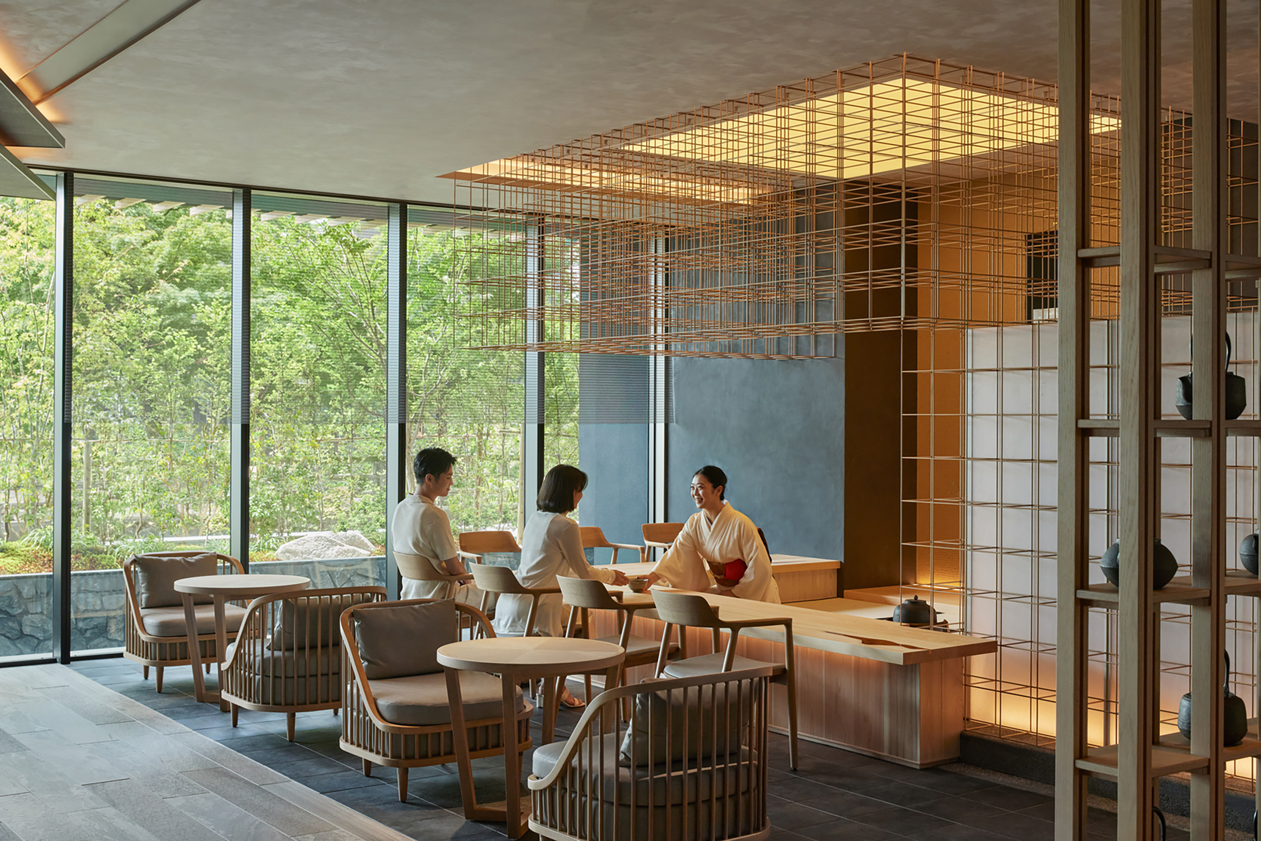 來到「Tea Salon」能品飲到許多獲得最優秀大賞的日本茶。(都喜國際Dusit International提供)