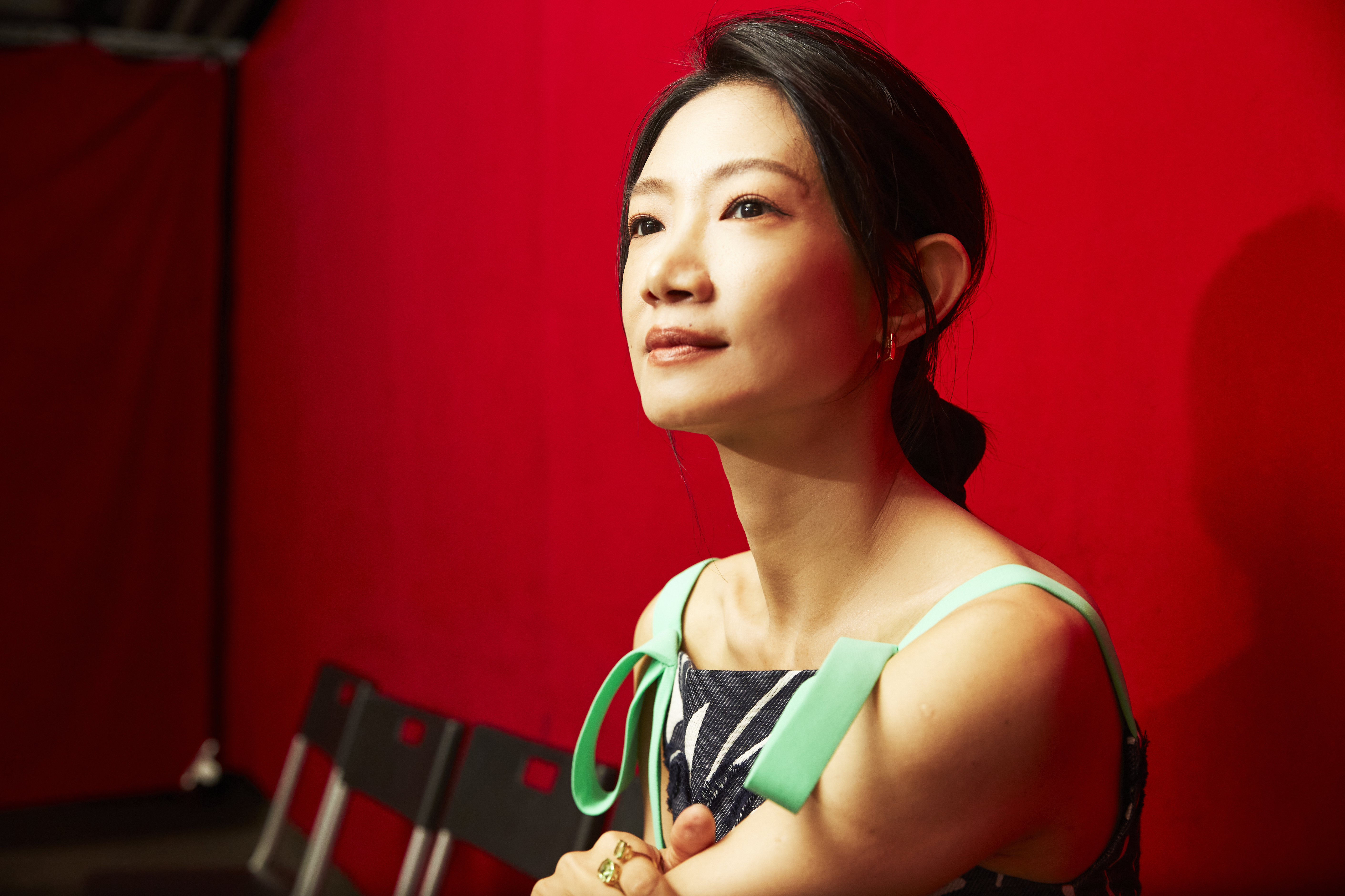 吳奕蓉從新聞部主管到當主持人，如今又是演員，轉換跑道的大角度令人訝異，但她都繳出不錯的成績。