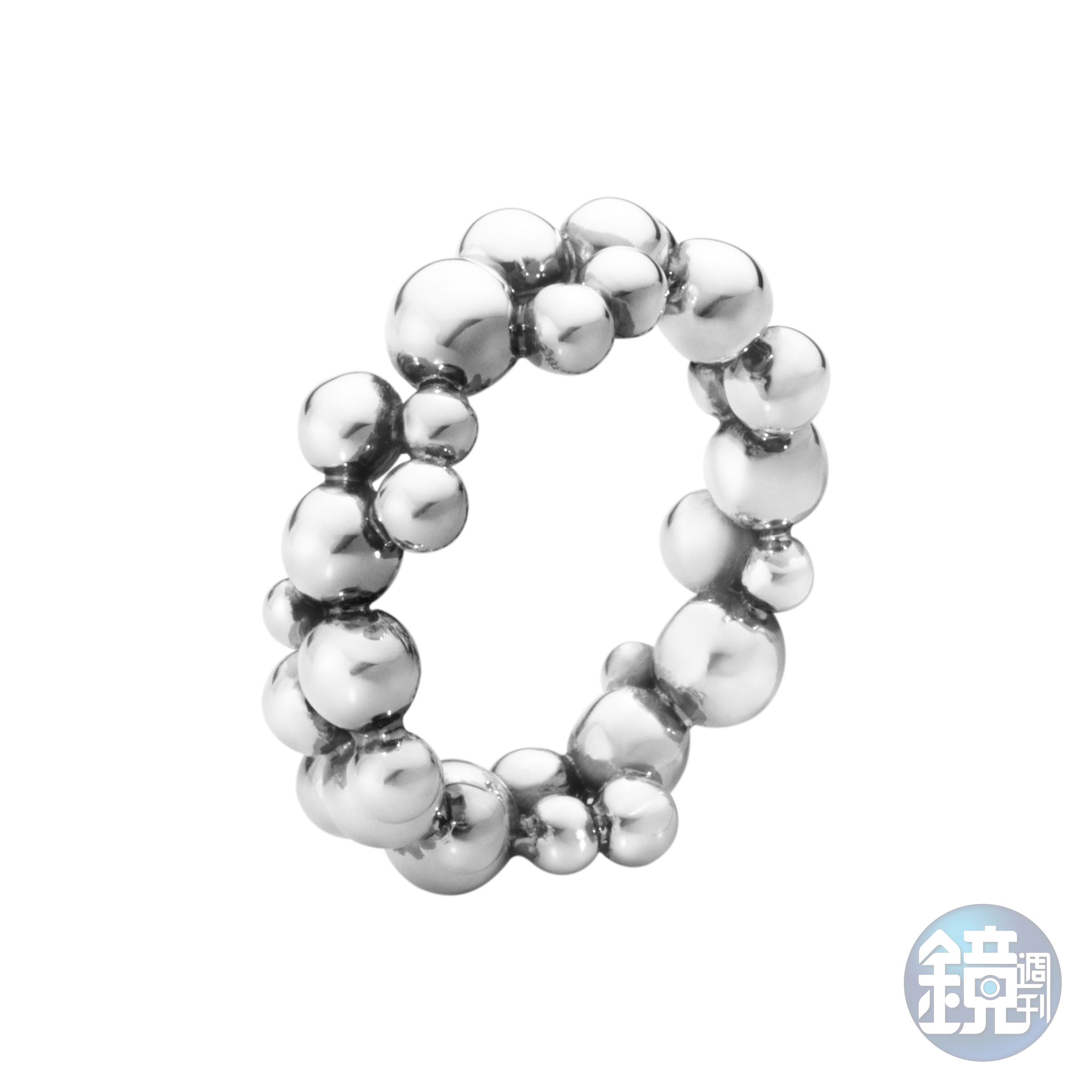 MOONLIGHT GRAPES系列氧化純銀手鐲。NT$11,000（喬治傑生提供）