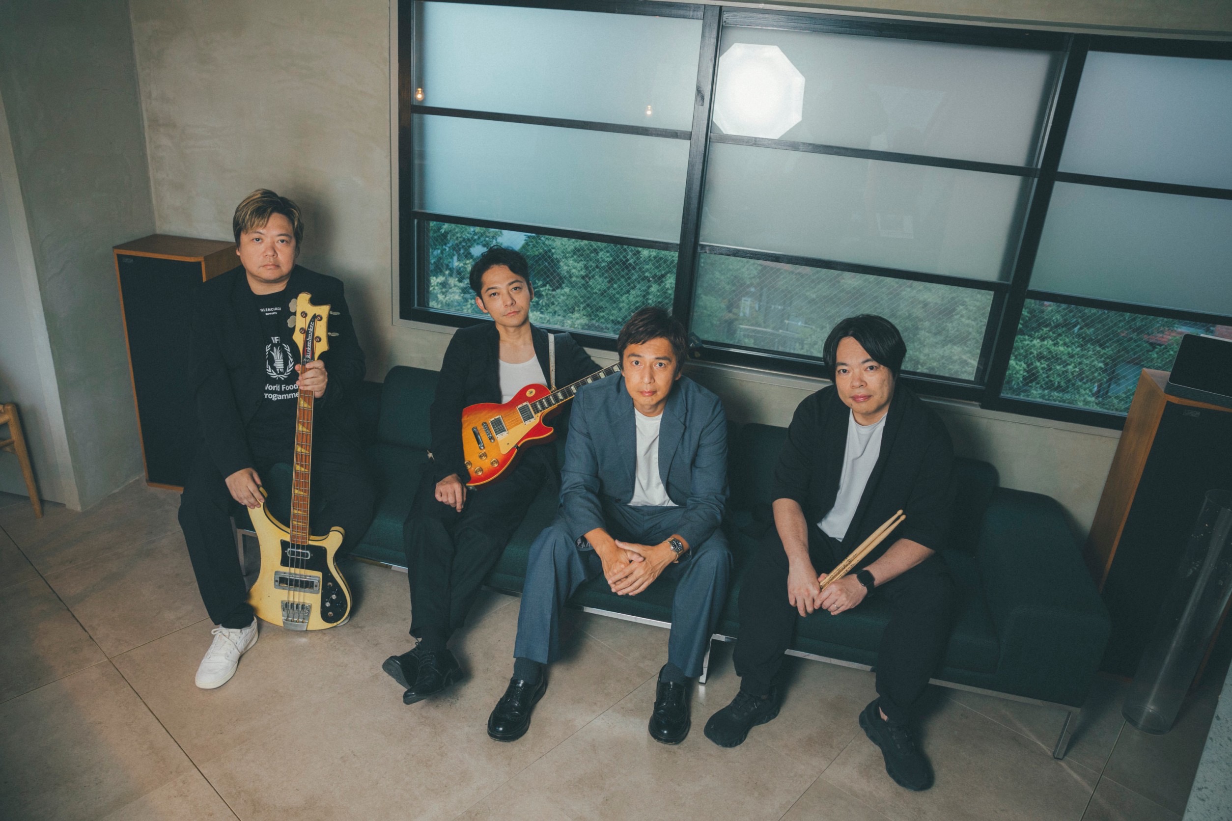「鶯谷愛樂樂團」由Isakick（左起）、柏原收史、德井義實、西部好範組成。（風雲飛影藝提供）