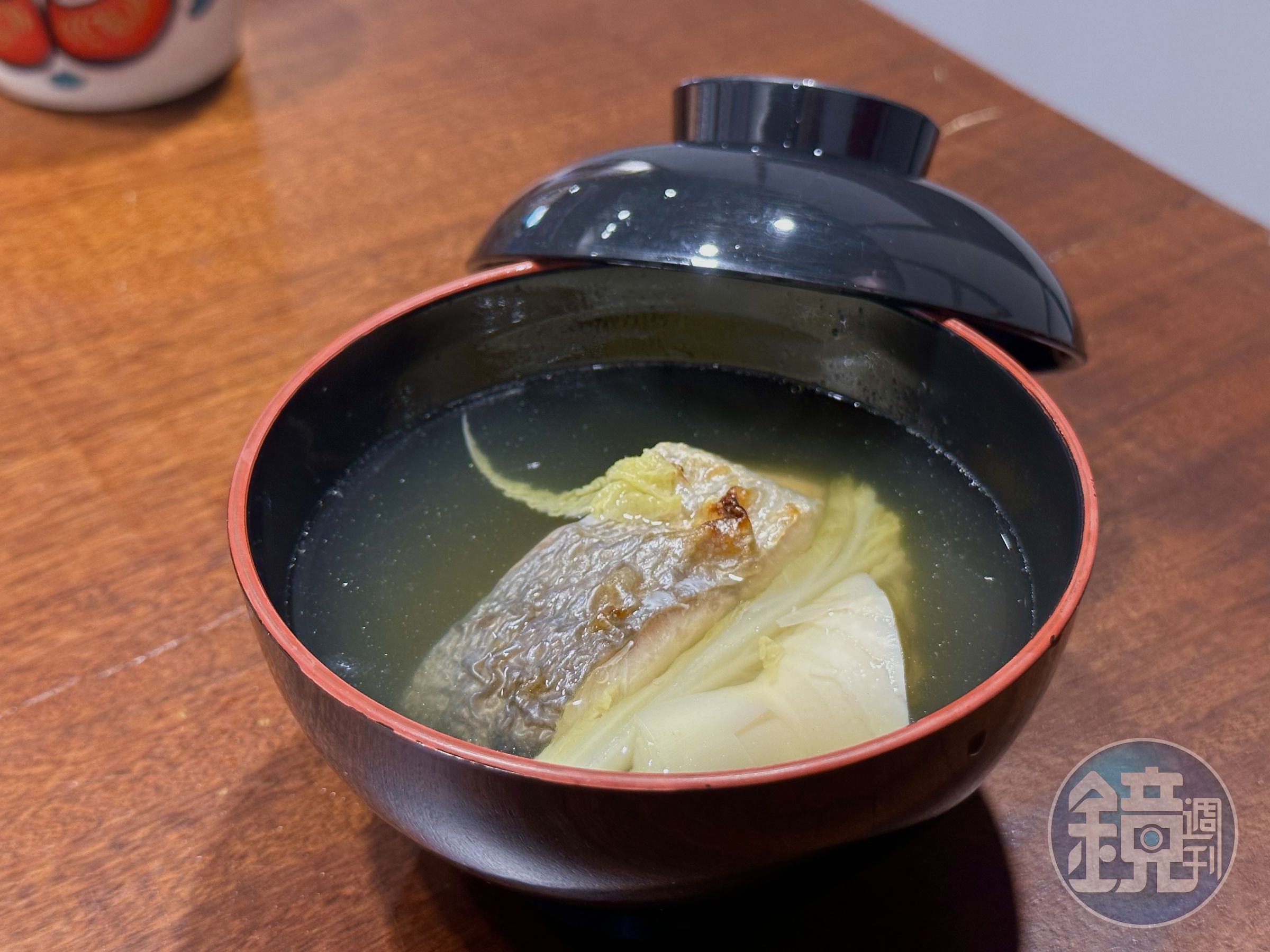湯品喝得到柴魚香，吃得到扎實的午魚肉。