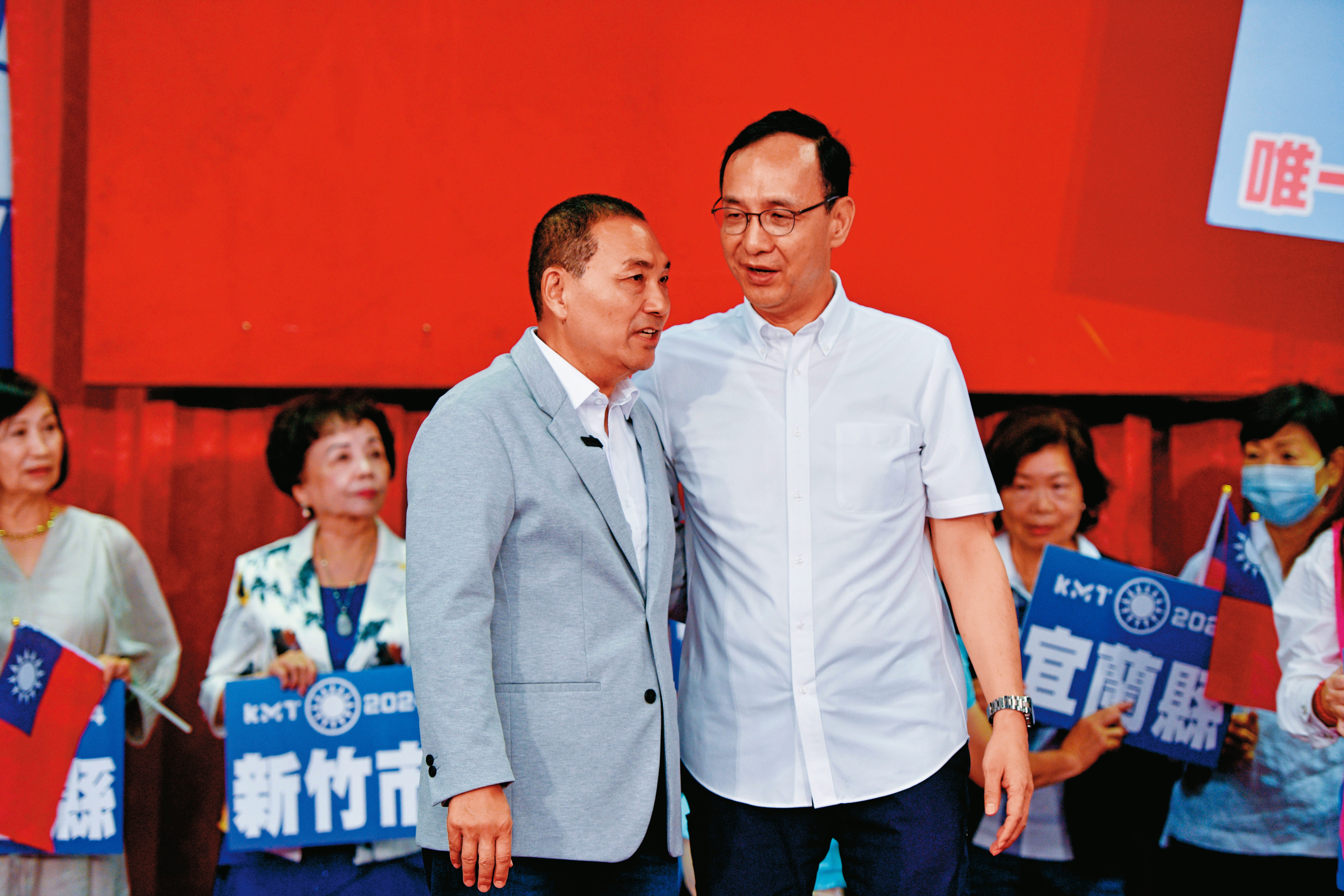 藍白要怎麼合？底線在哪？朱立倫與侯友宜仍未有共識，引發黨內焦慮。