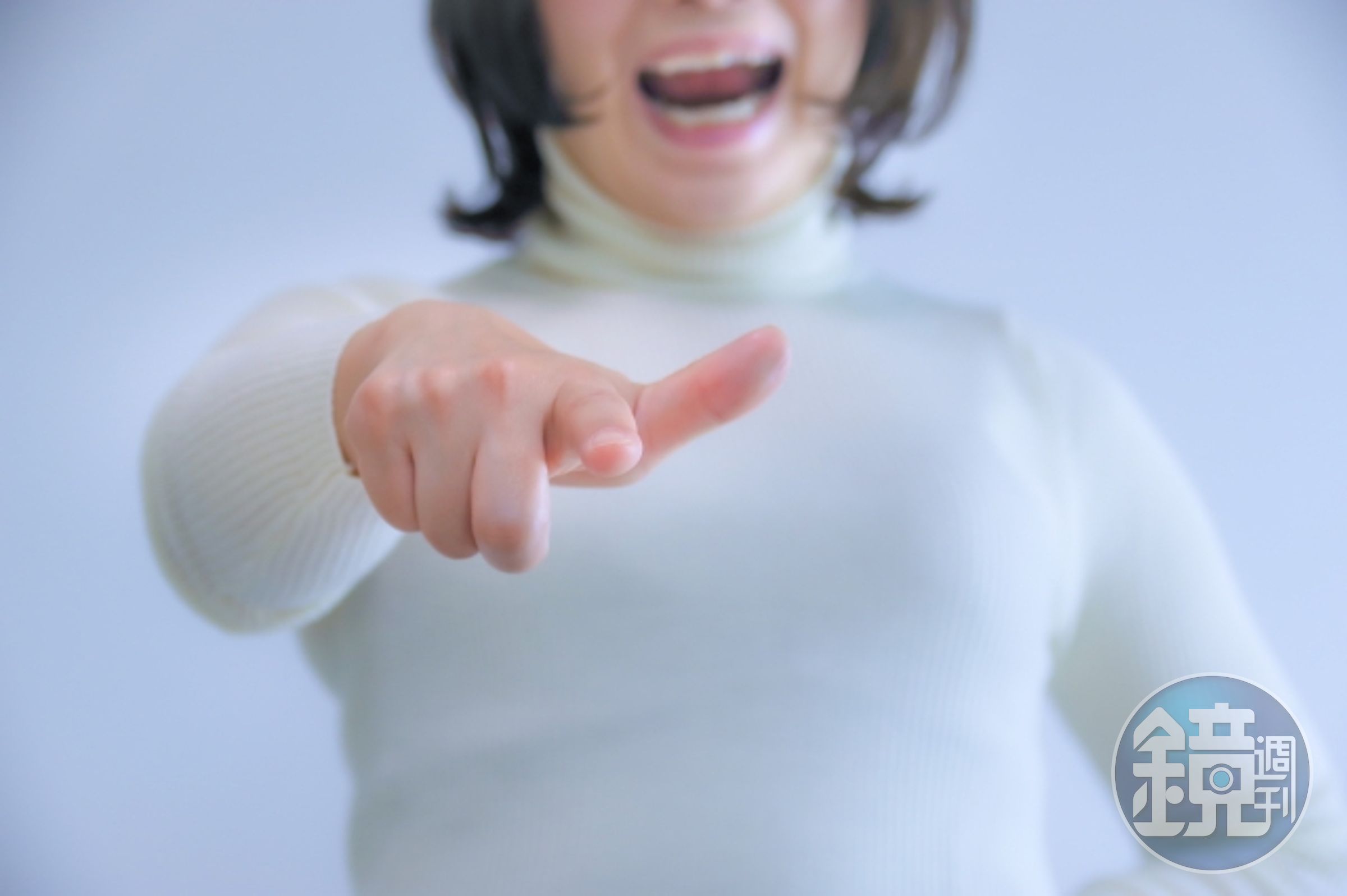 一名人妻為了小孩從母姓跟婆家長輩起口角，幸好老公幫忙跟長輩解釋。（示意圖，photoAC）