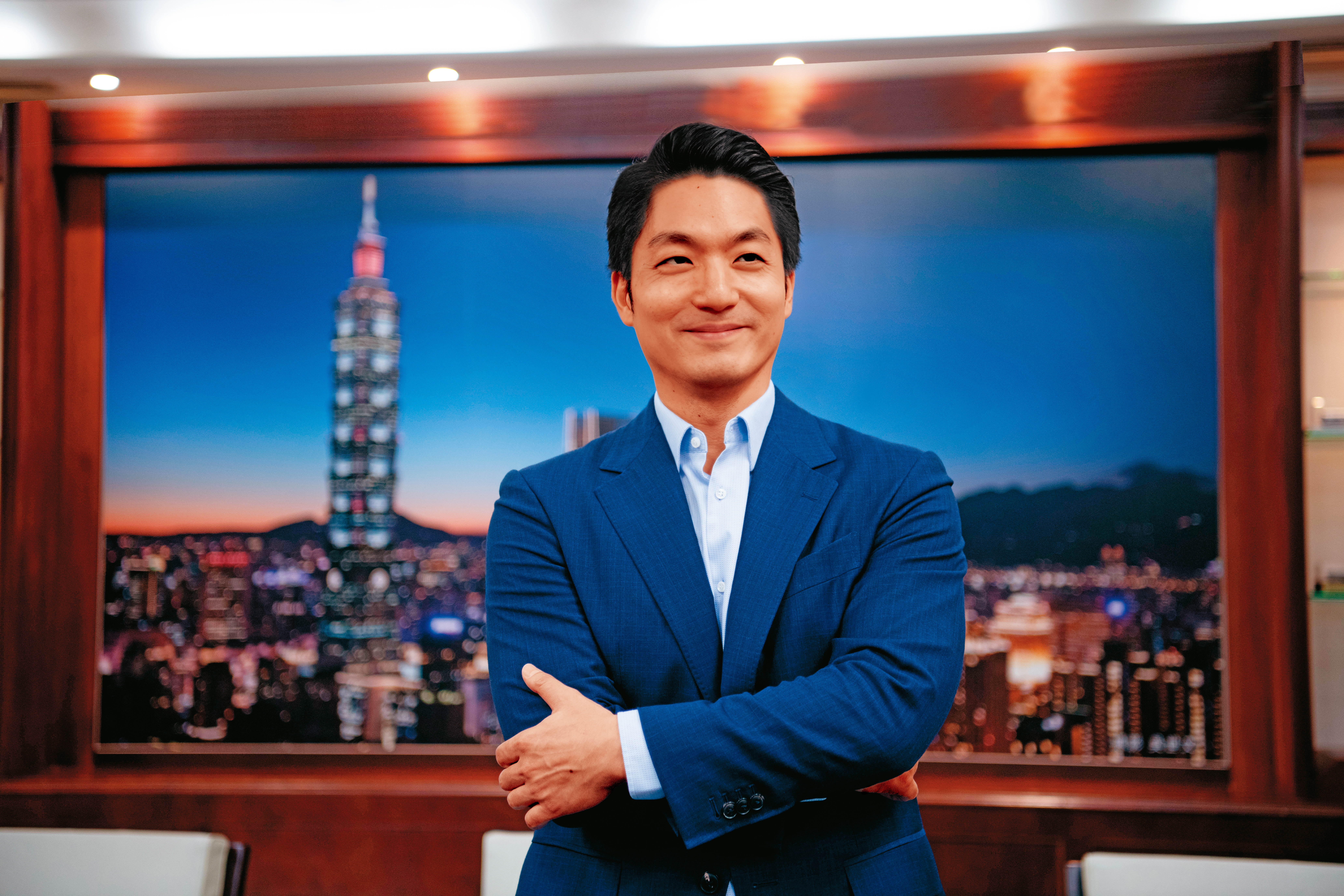 蔣萬安接受本刊專訪，強調希望透過務實、理性的對話，促進兩岸合作。