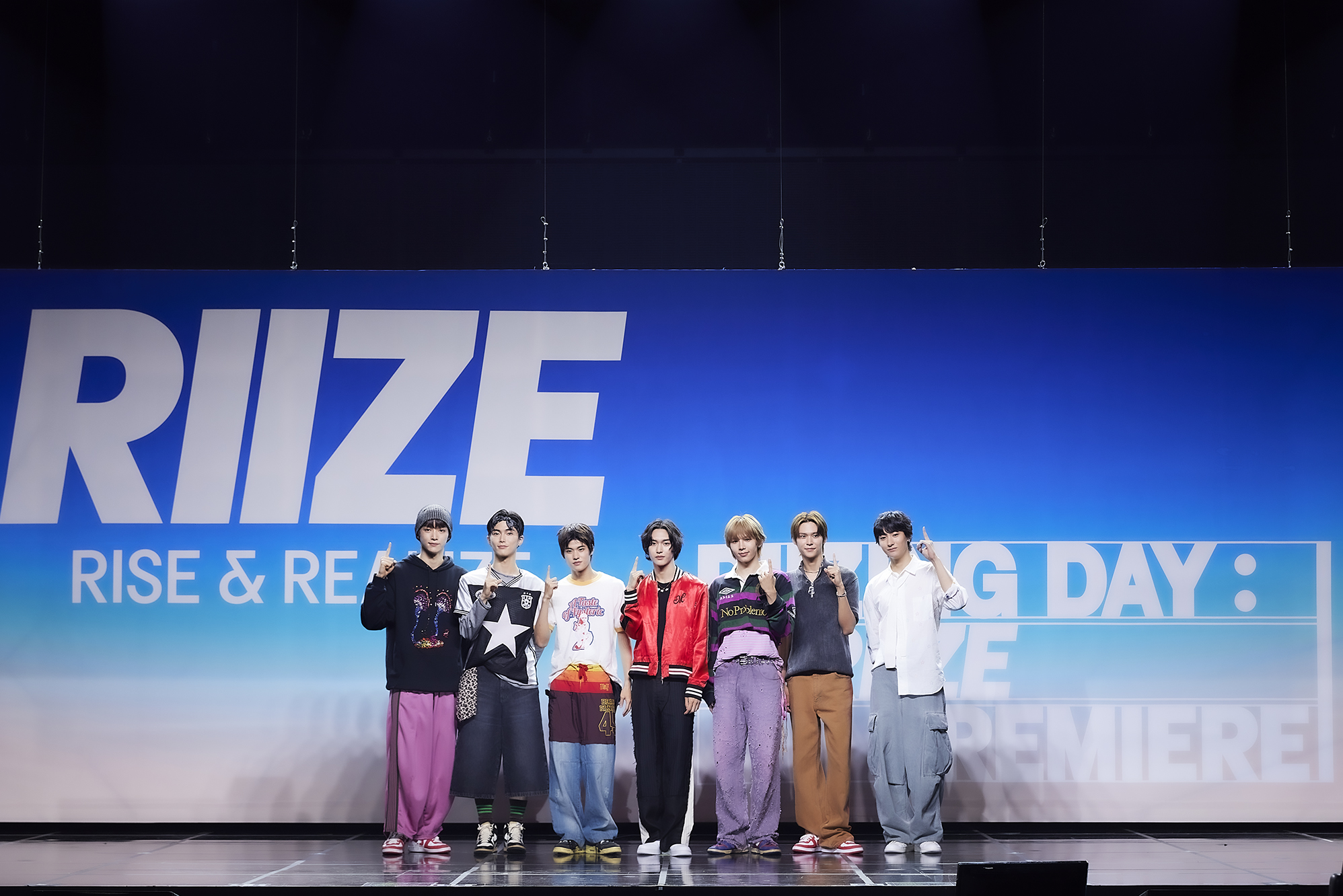 RIIZE是七人男團，成員對出道單曲預售達103萬張感到不可置信。（SM Entertainment提供）