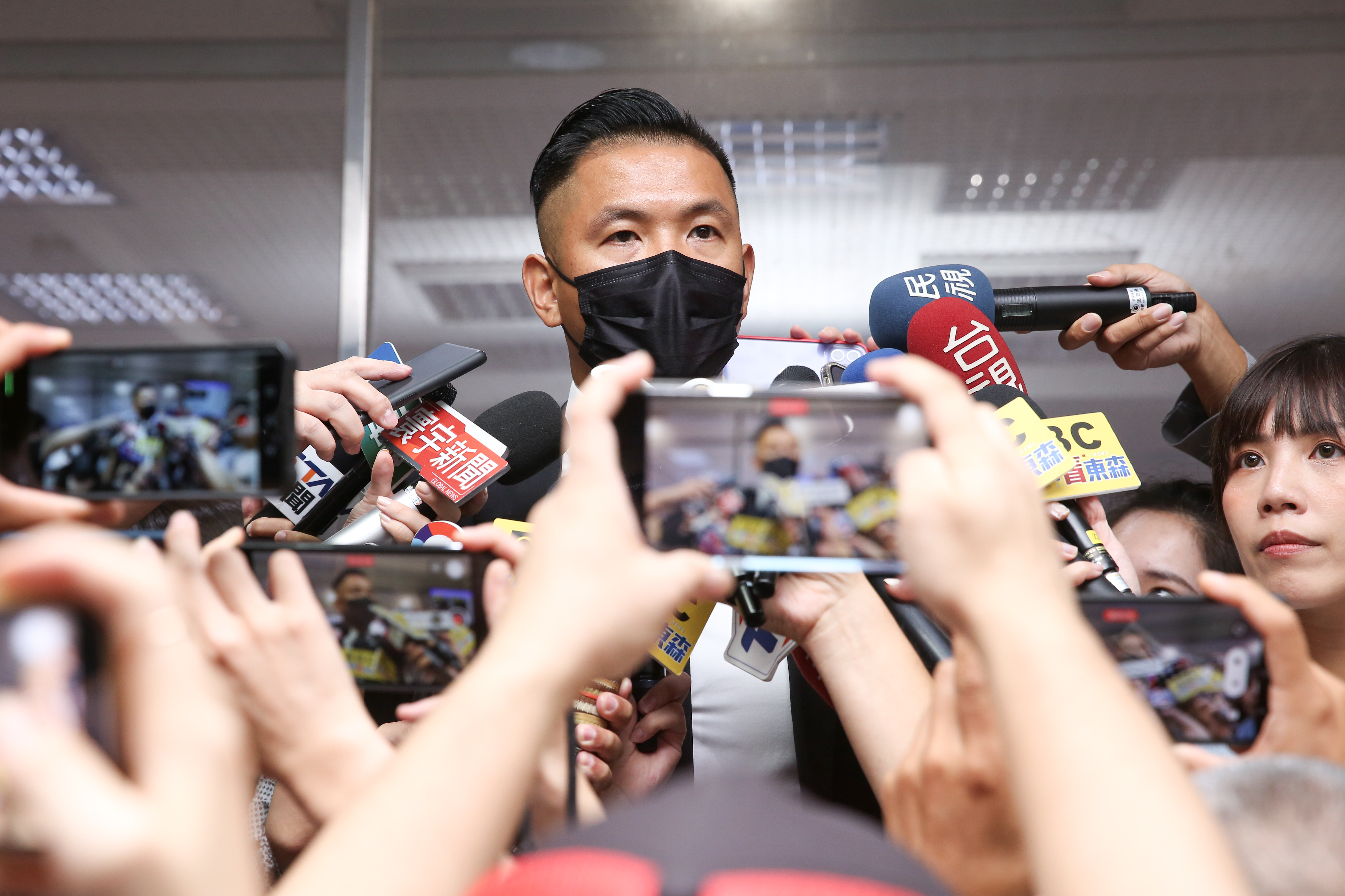 陳建州臉書粉專自爆發性騷案後就停更，時隔2個多月，今日再度更新。（本刊資料照）