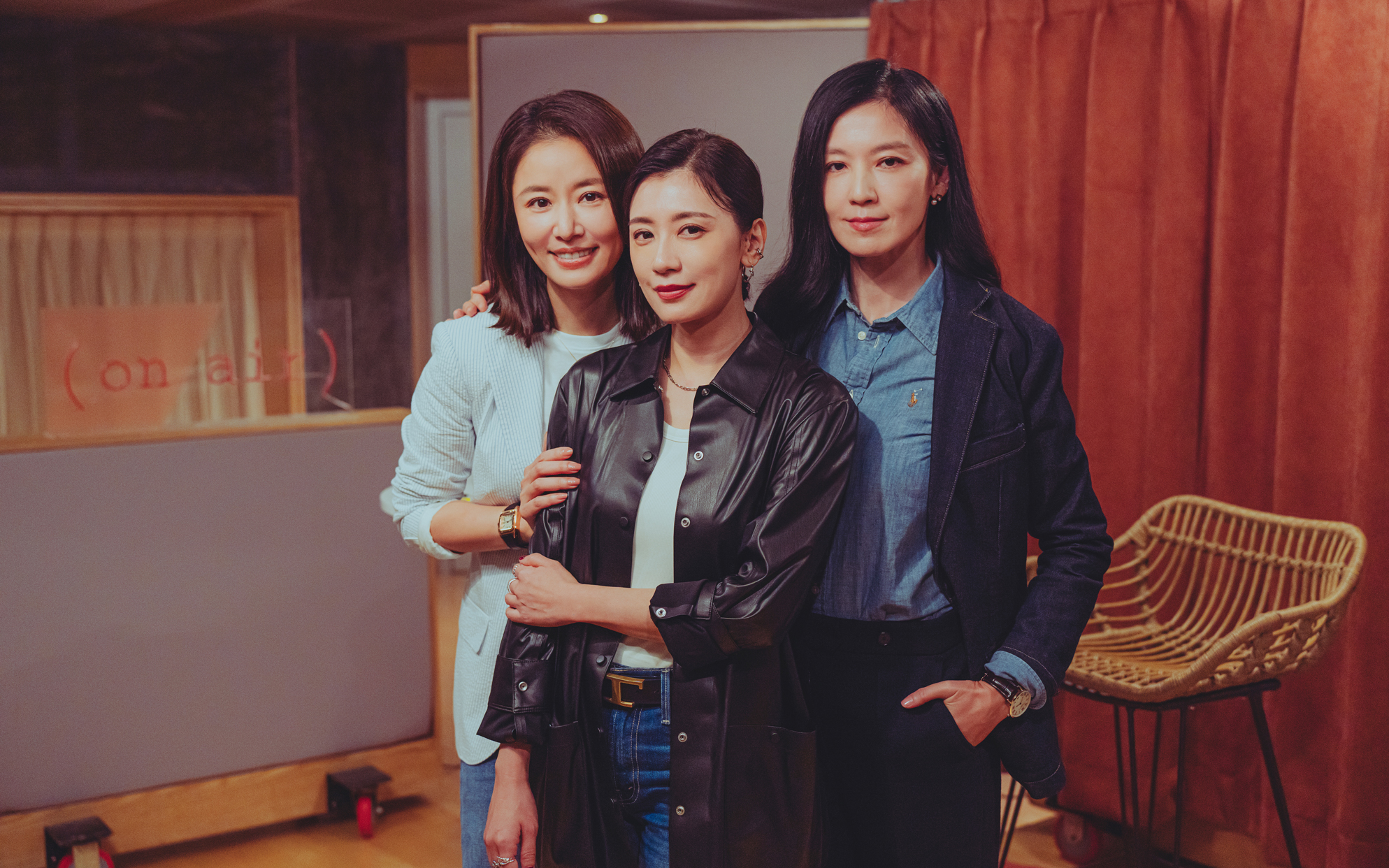 《此時此刻》華麗卡司突破想像，集結林心如、賈靜雯及林熙蕾共同出演。（Netflix提供）