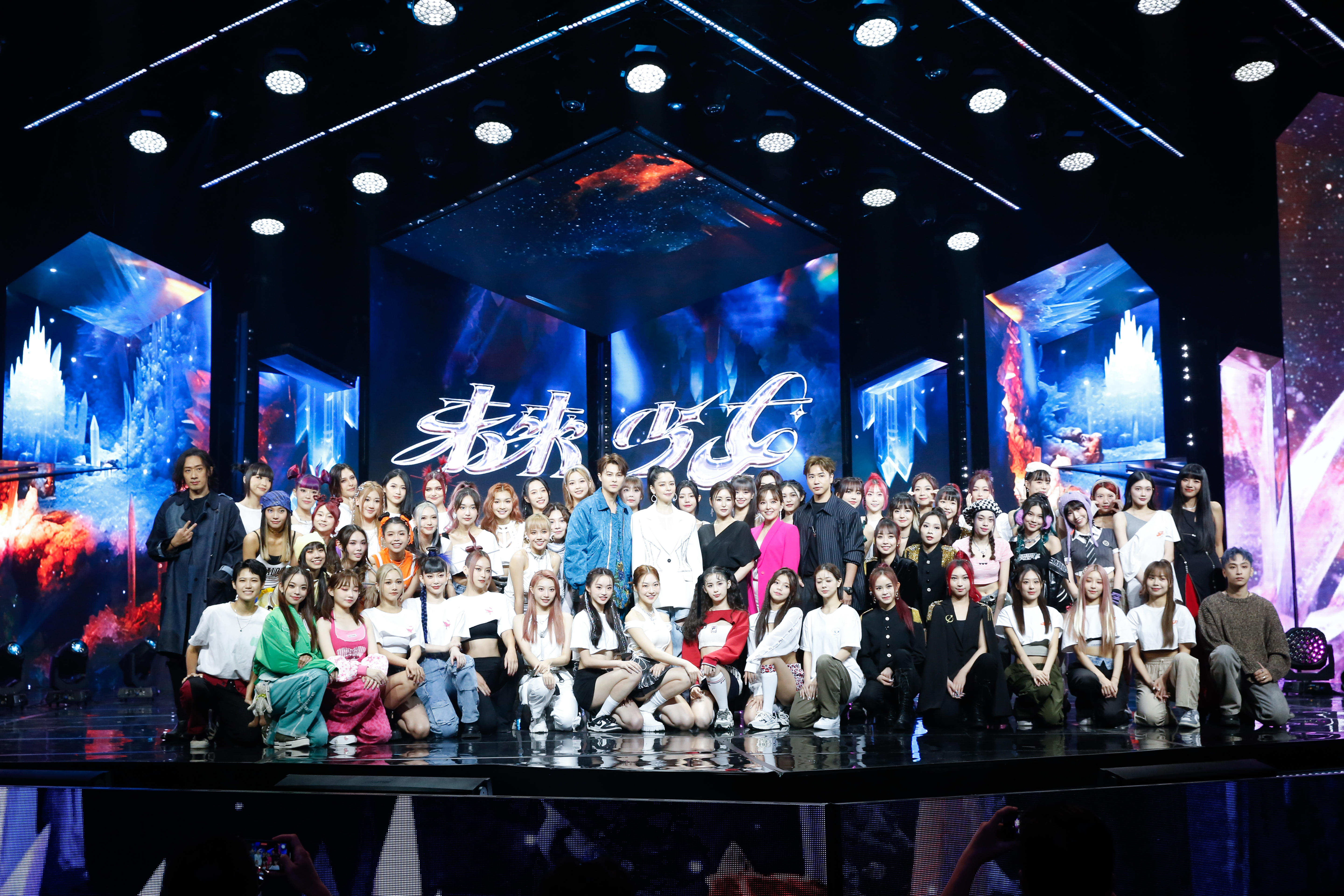 《未來少女》6日收官錄影，少女製作人徐若瑄、少女導師邱勝翊以及少女見證人歐漢聲（歐弟）、麻衣和愛紗都出席。
