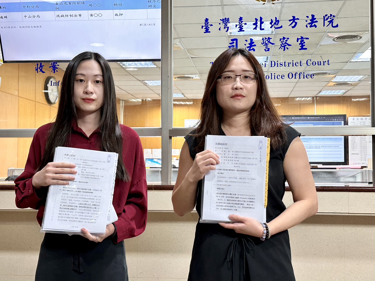 律師林安冬（左）及熊依翎受陳吉仲委任對邱毅及徐巧芯提告。