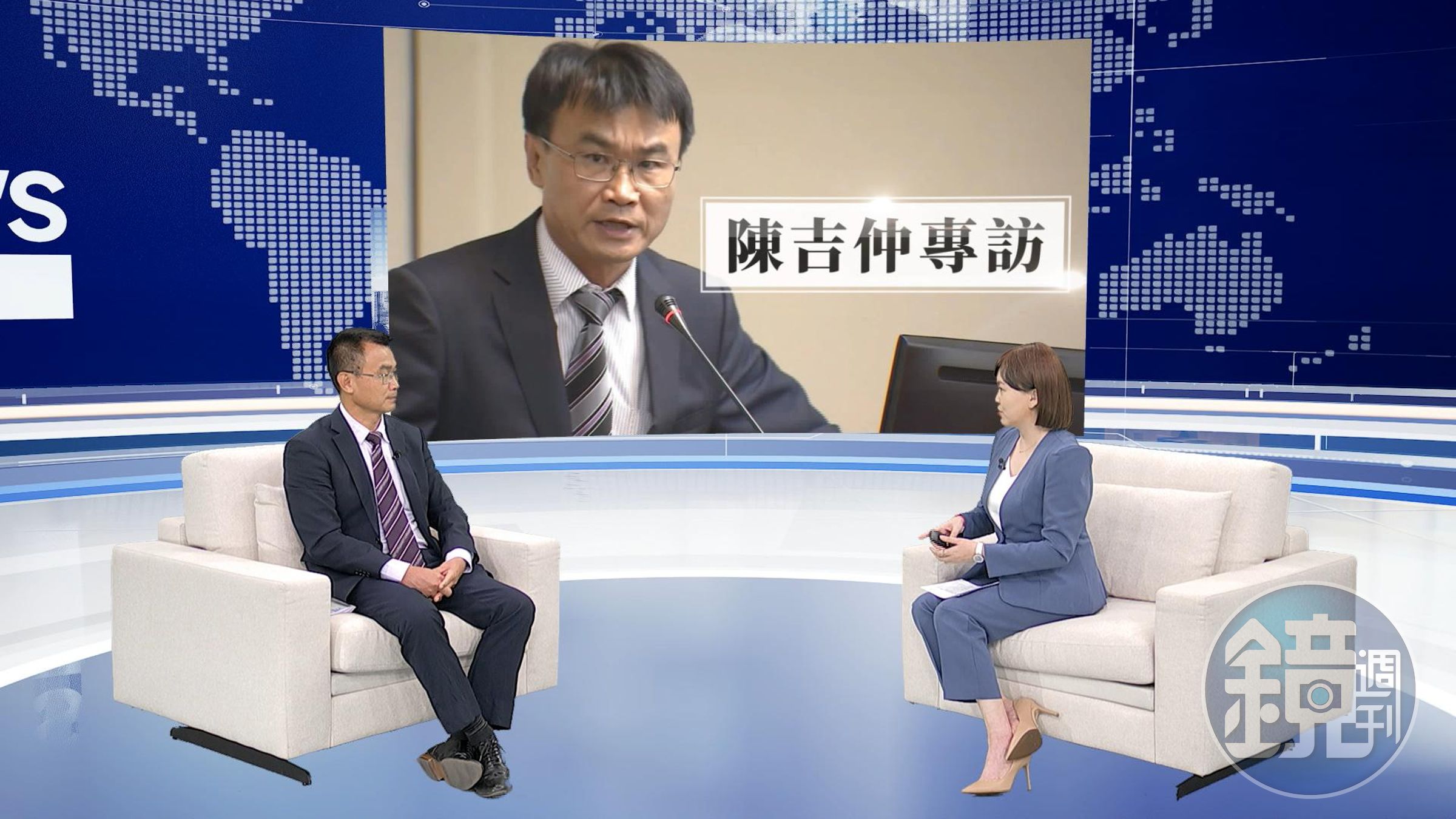 農業部長陳吉仲（左）接受《鏡新聞調查報告》專訪，回應進口蛋爭議。（鏡新聞提供）
