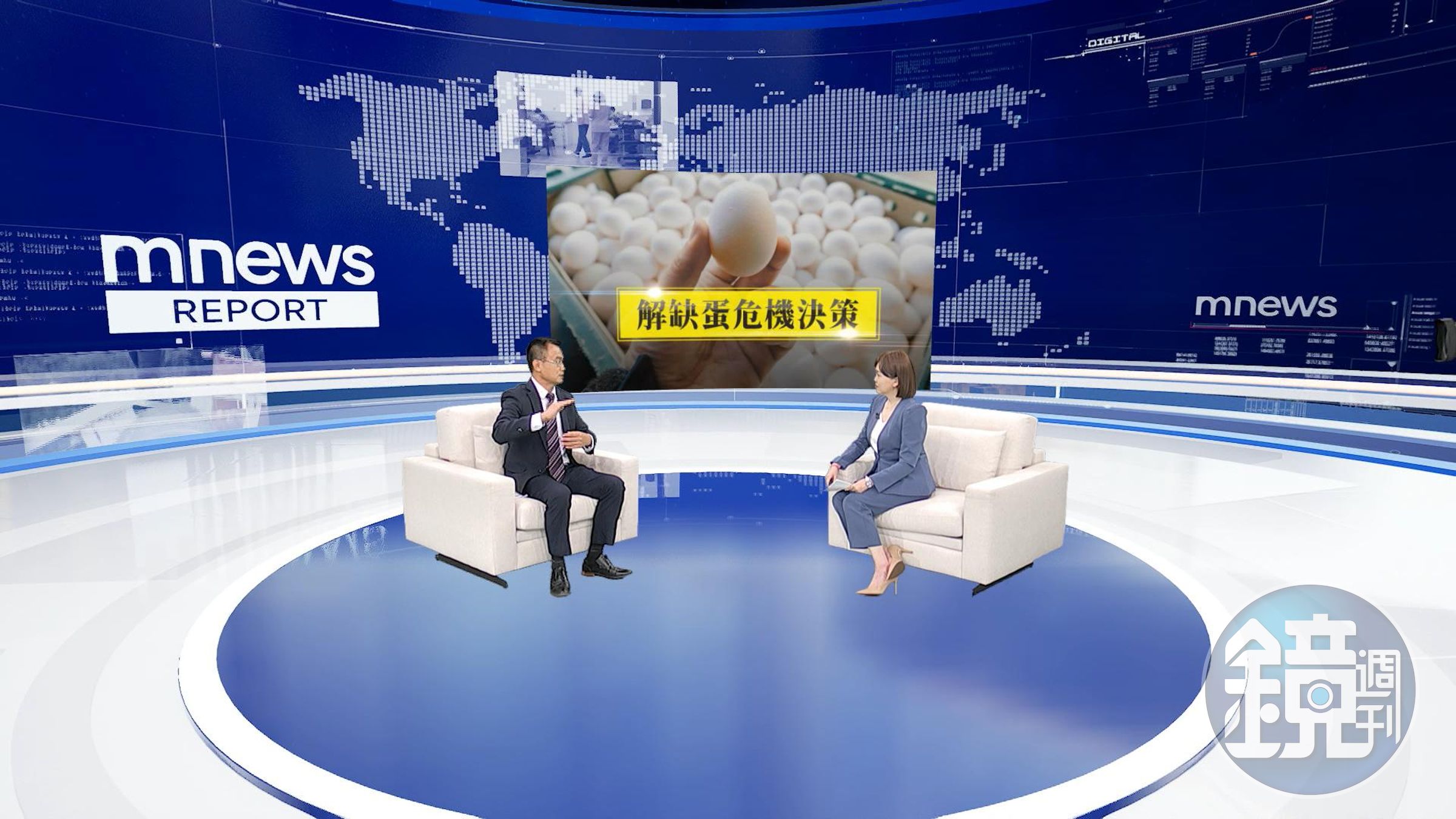 陳吉仲（左）對於解決缺蛋危機，進口雞蛋一事侃侃而談。（鏡新聞提供）