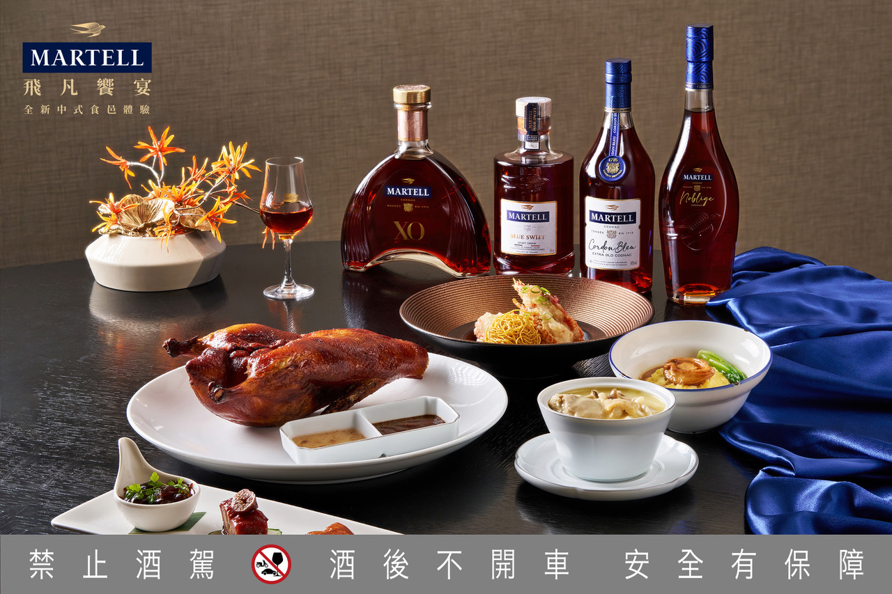 台北寒舍艾美酒店的「寒舍食譜」推出「野菌雞粥燉竹笙」「明爐寶貝先知鴨」。（馬爹利提供）