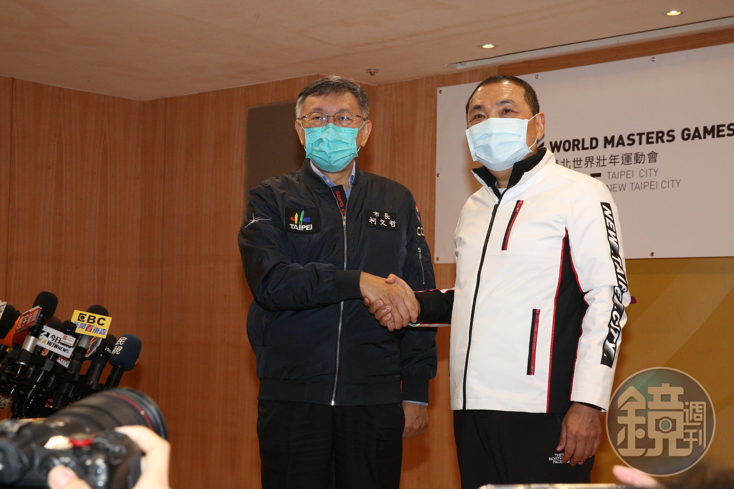 花蓮縣議長張峻喊話希望藍白能合作，認為若能組成「侯柯配」，就有機會贏下2024總統大選；圖為柯文哲、侯友宜去年出席雙北世界壯年運動會委員會議。（本刊資料照）