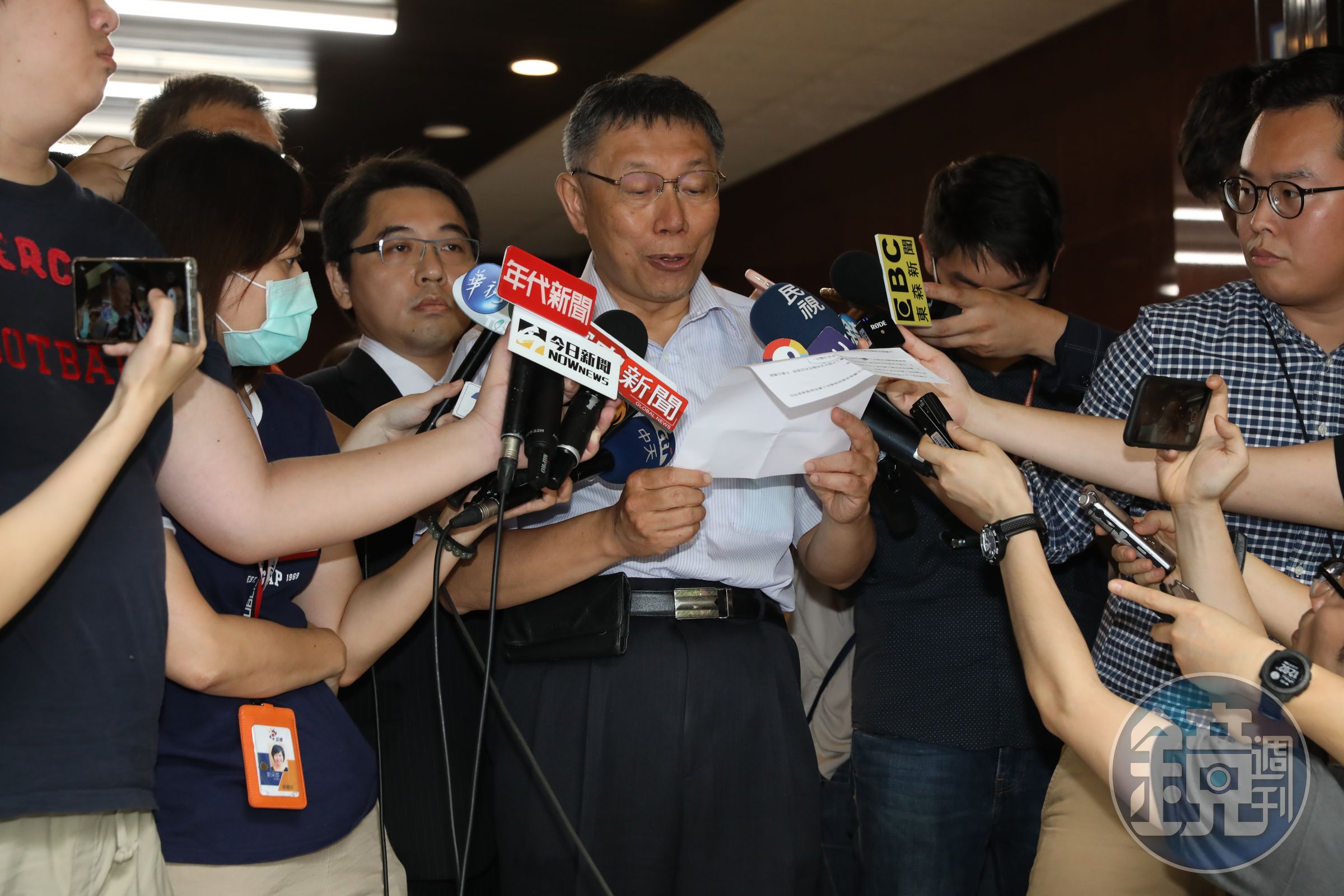 柯文哲提告葛特曼公然侮辱,遭檢方不起訴、駁回再議後,聲請交付裁判近日也遭駁回。(圖為2020年柯文哲提告)