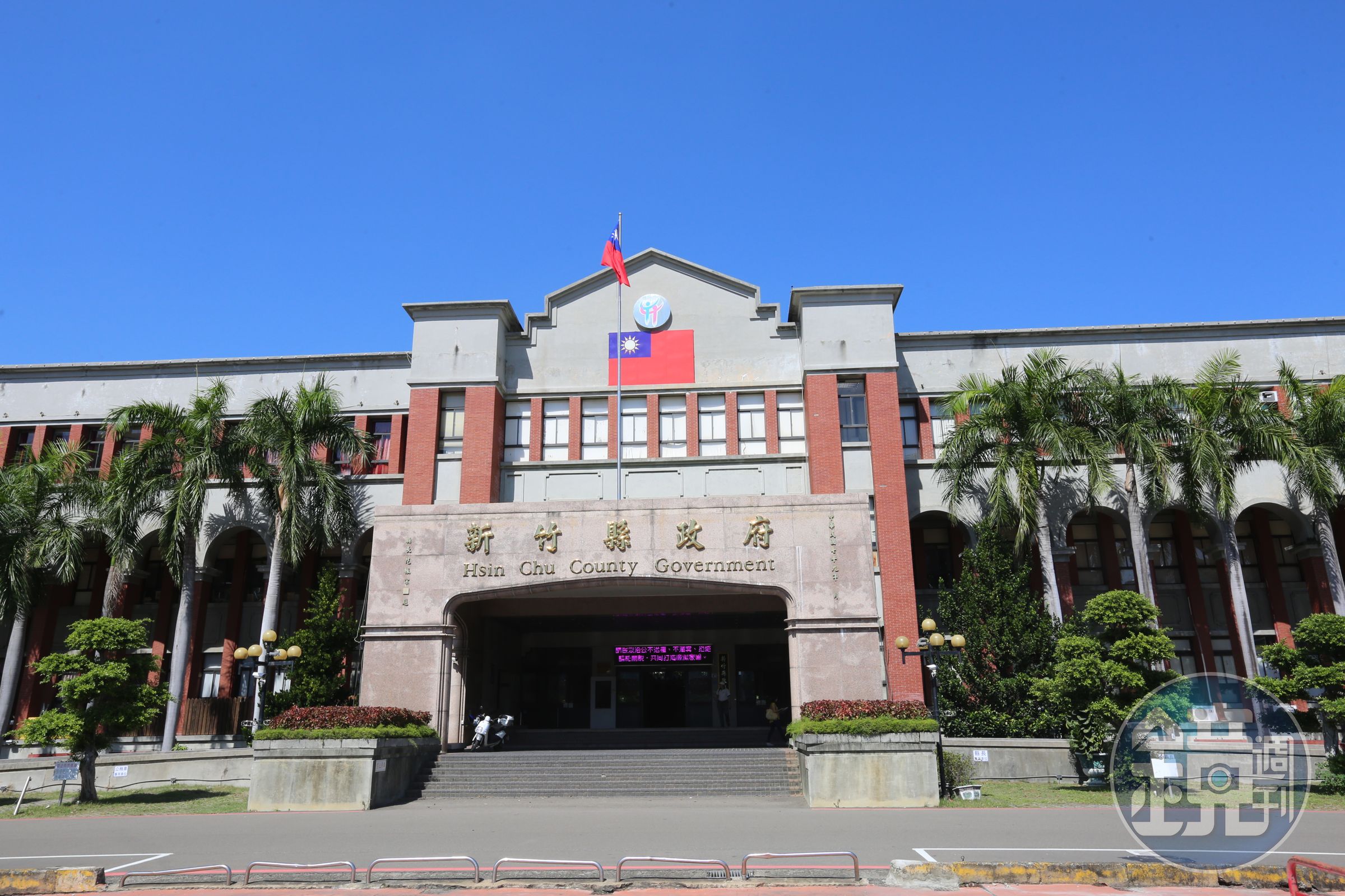 竹北天坑事件爆出案外案，新竹縣政府工務處長江良淵的住家被搜出百萬現金，疑與收賄有關。（本刊資料照）