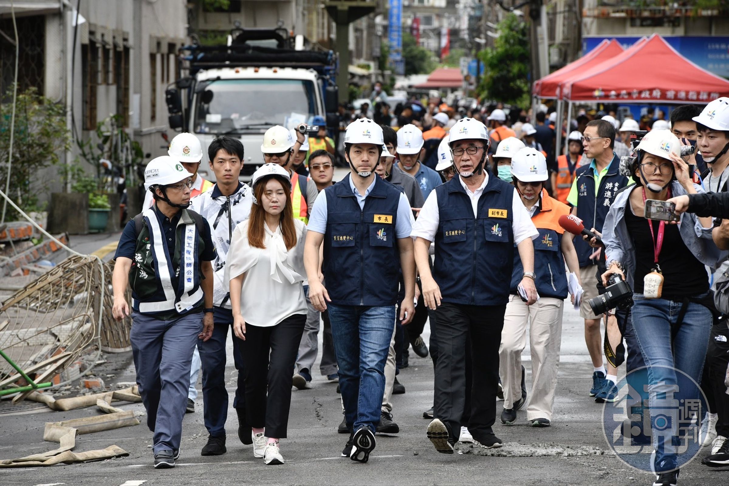 蔣萬安上午率副市長李四川及都發局長王玉芬等相關局處首長至現場。