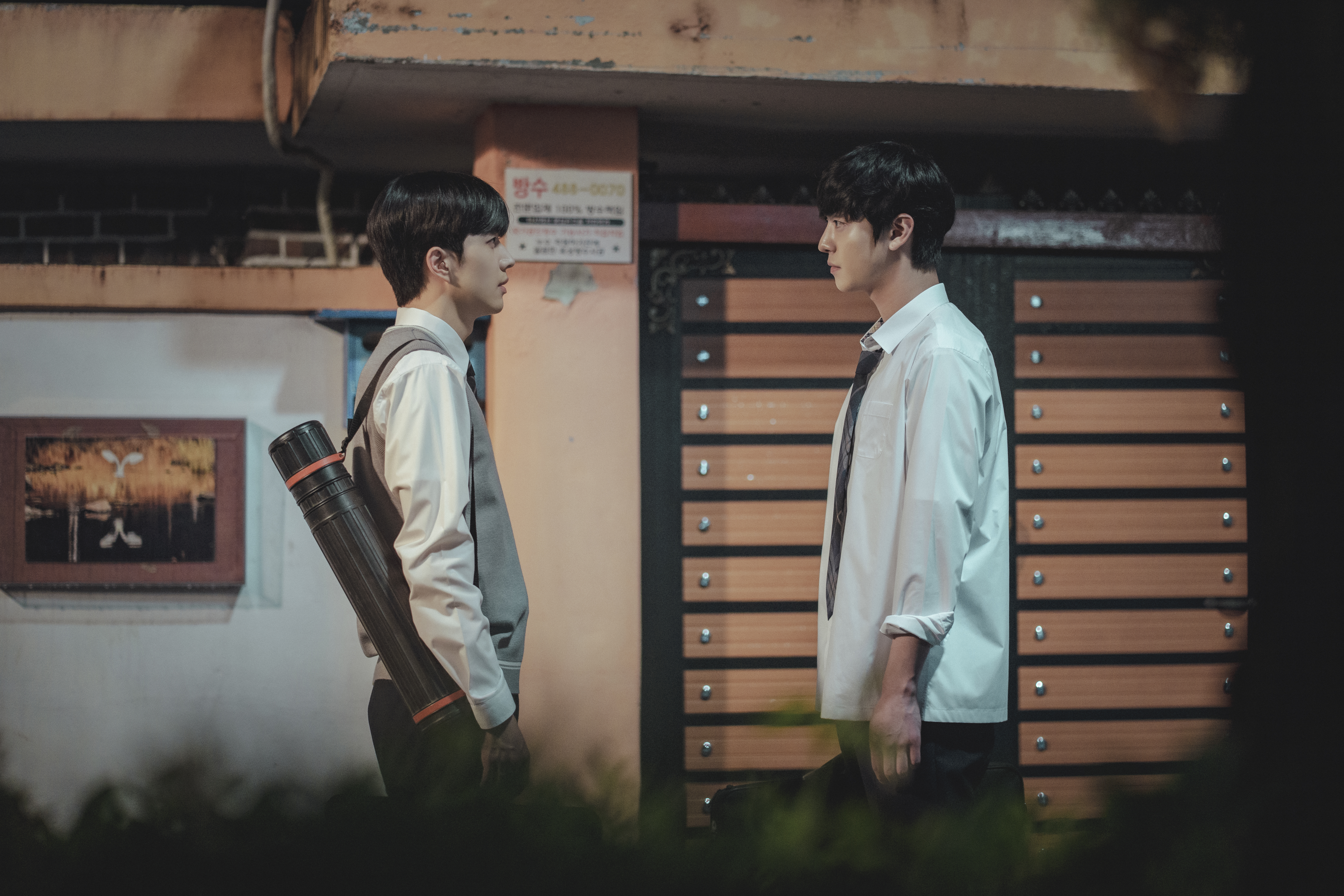安孝燮說自己怕生，幸好姜勳愛笑讓他很快變熟。（Netflix提供）