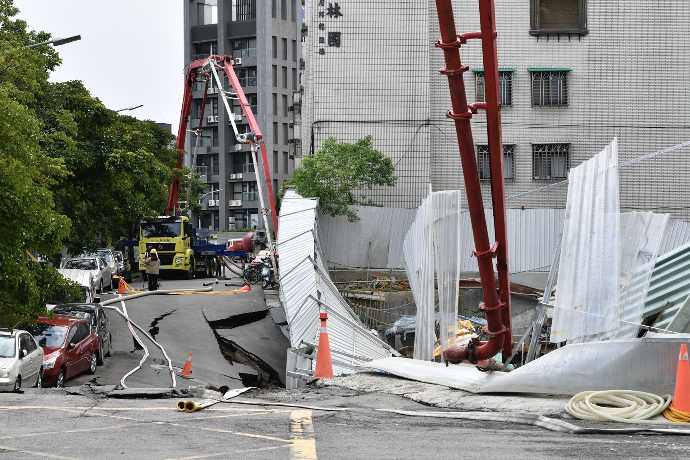 基泰建設近日因施工導致鄰房毀損案,台北地檢署主動簽分他字案偵辦。