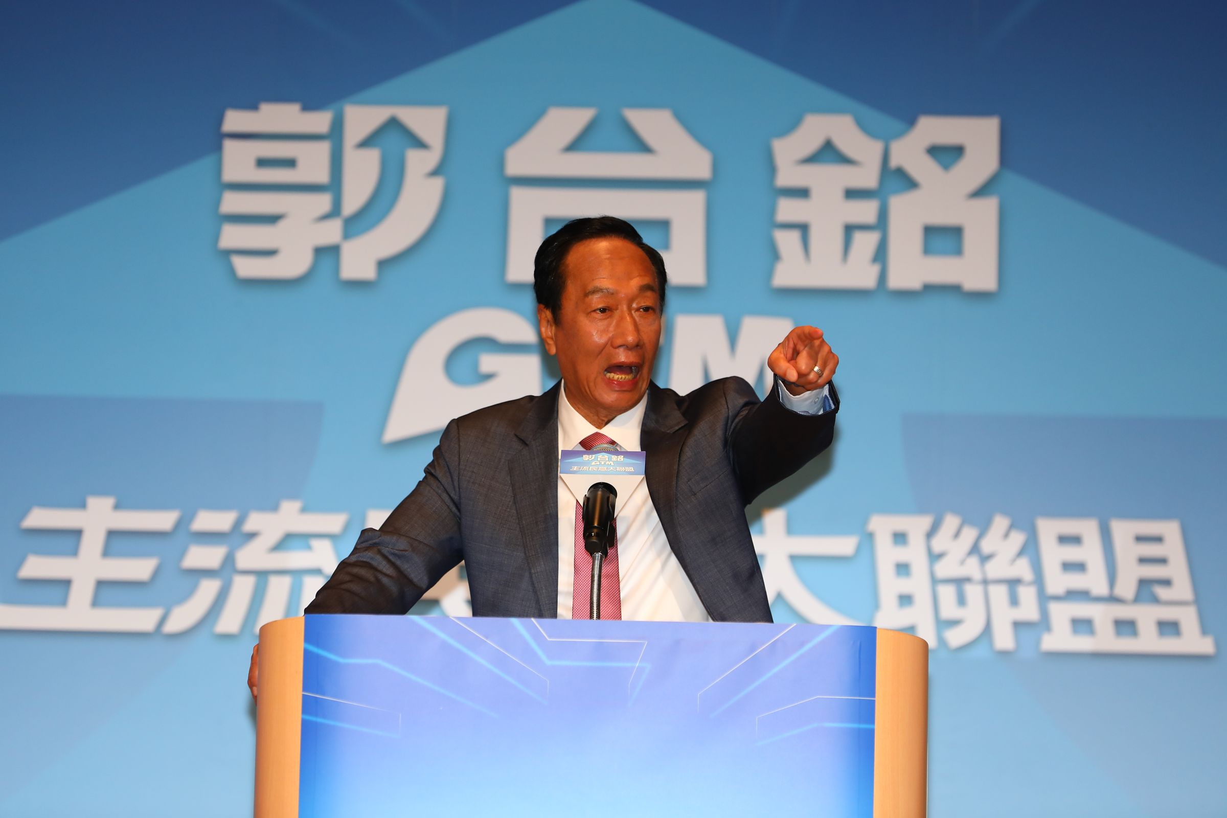 基泰大直建案造成民宅下陷，郭台銘提出3大根源問題，自豪「只有我會敢對建商大小聲」。（本刊資料照）