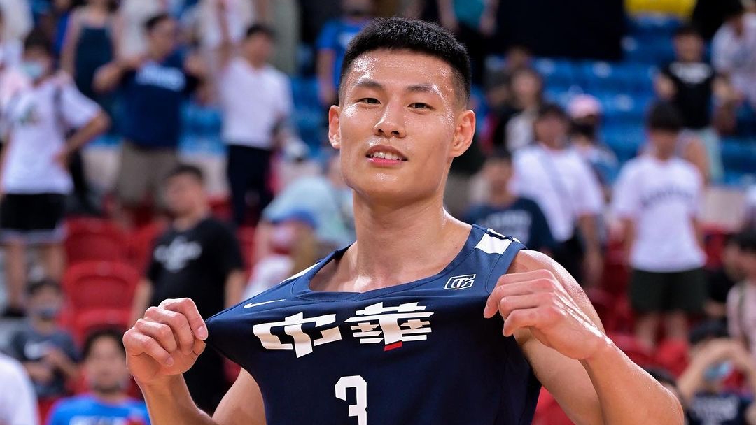 林秉聖稱PLG新竹攻城獅勸誘簽約、不符合程序，攻城獅再發聲明反擊。（翻攝自林秉聖IG）