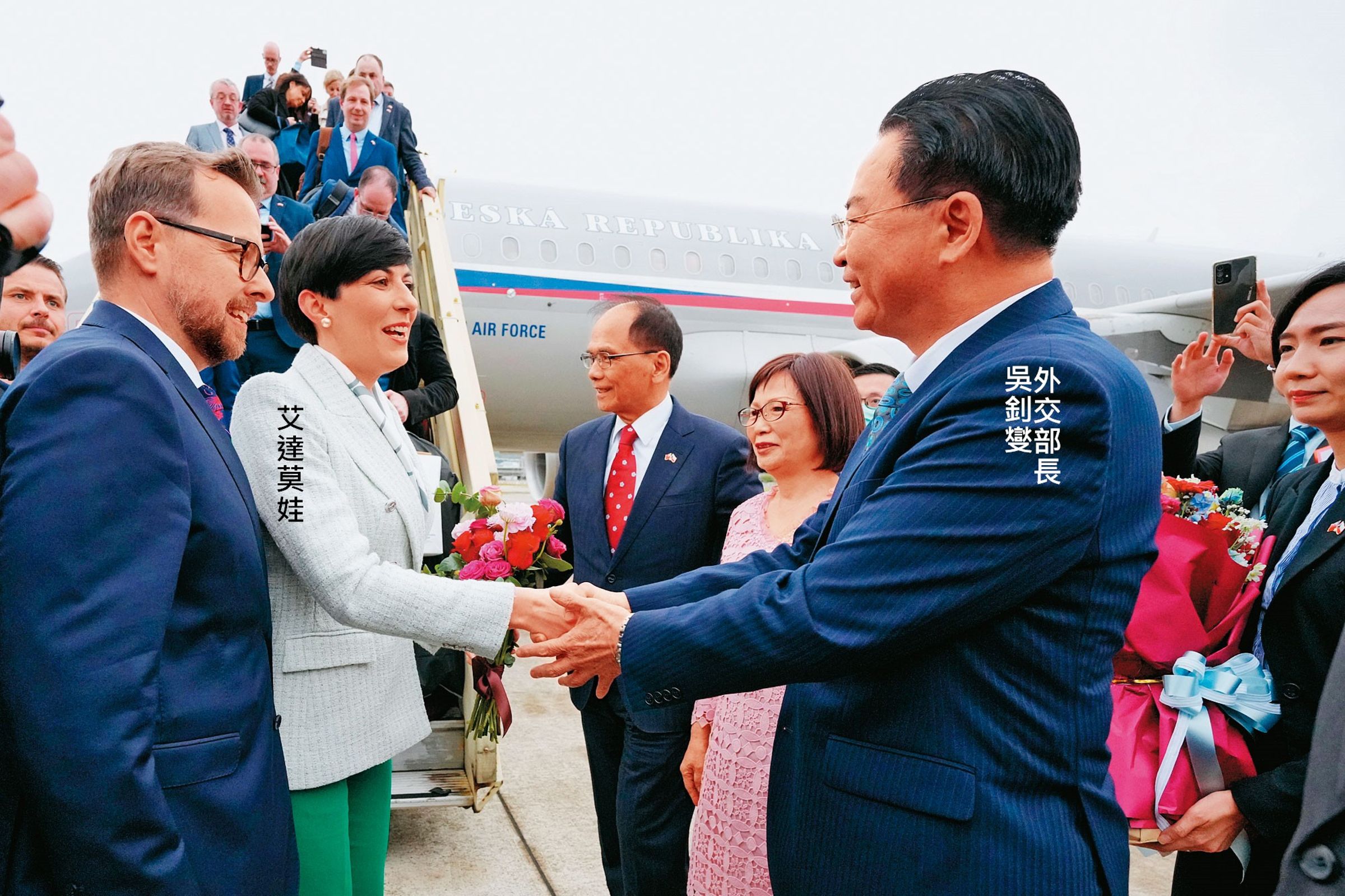近年各國與台灣互動增加。圖為捷克眾院議長艾達莫娃年初訪台。(外交部提供)