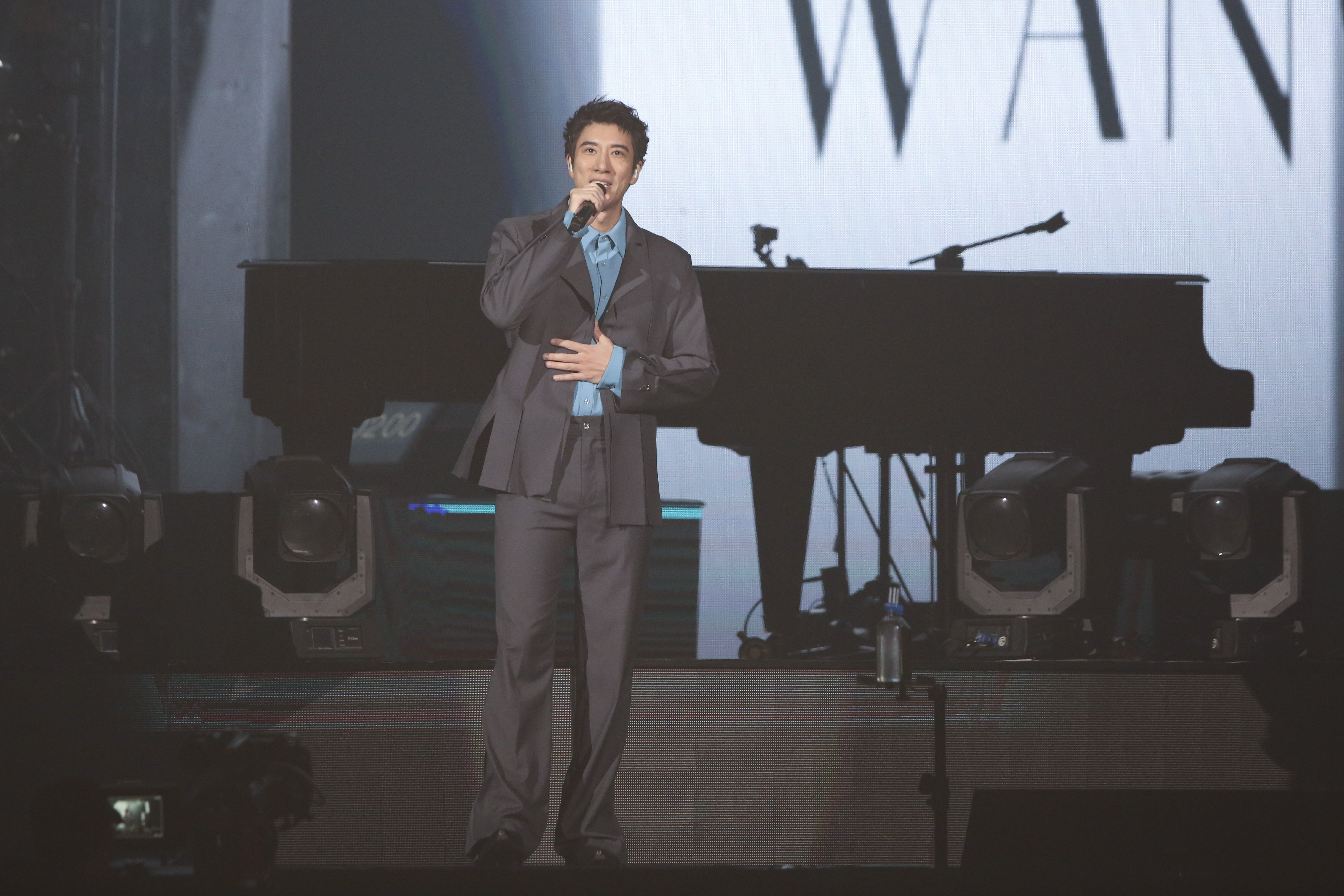 王力宏在演唱會上的話，一再被曲解。