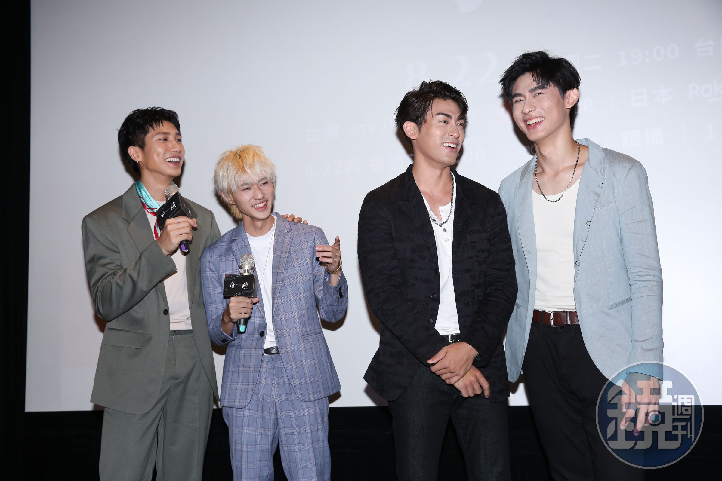演員陳柏文(左起)、姜典、徐愷、林毓桐日前出席《奇蹟》記者會,分享拍攝趣事。(資料照片)