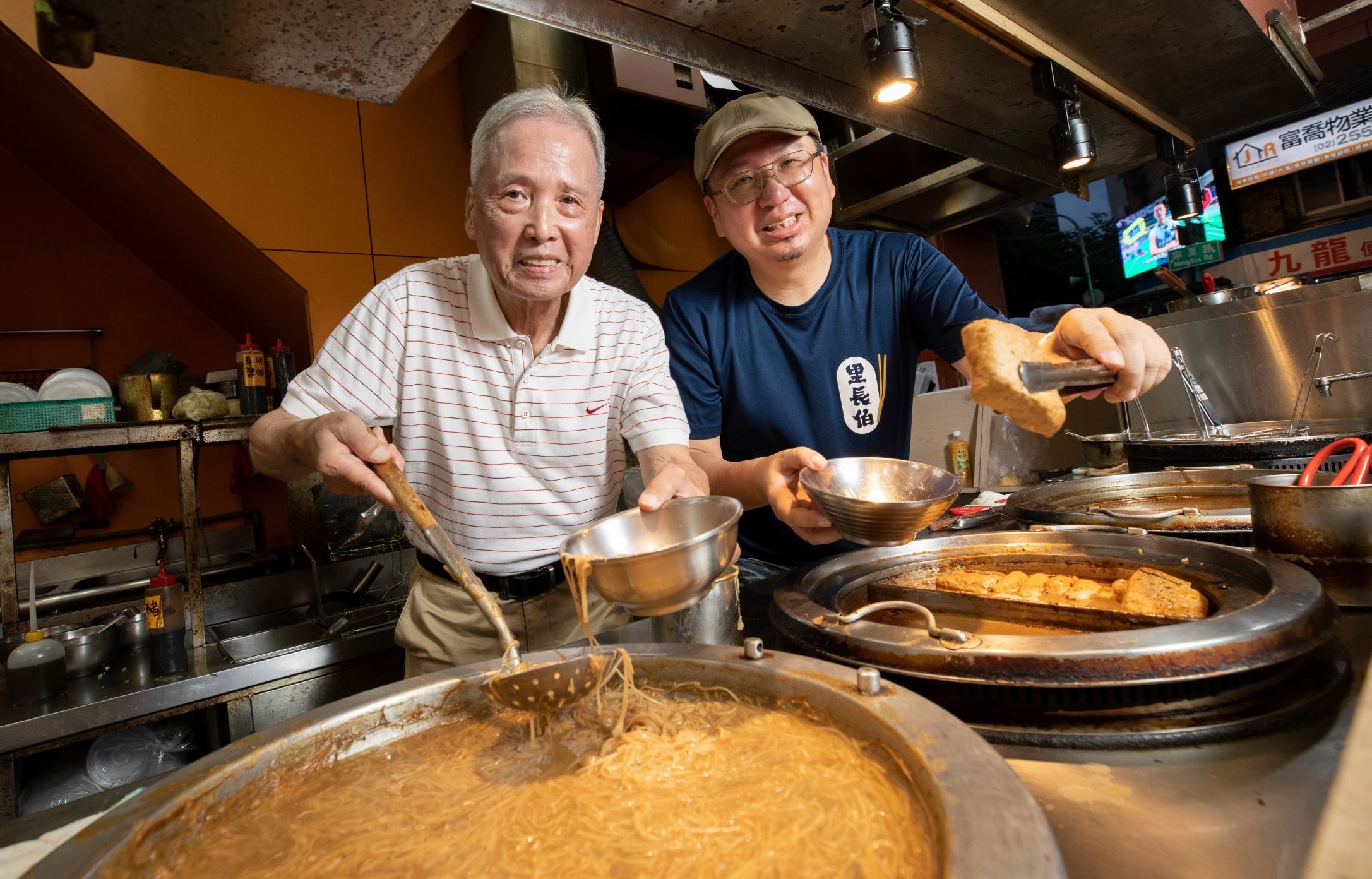 市長吃到變總統　寧夏夜市最強麻辣臭豆腐