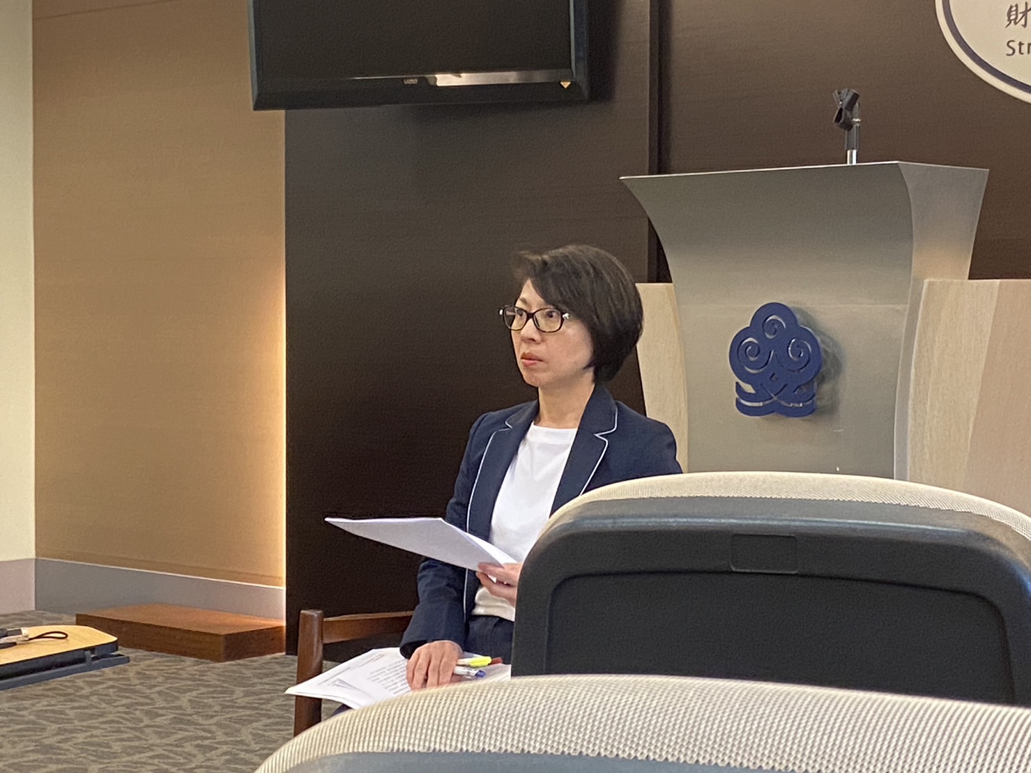 海基會副祕蔡孟君今天公布文書驗證統計數字。