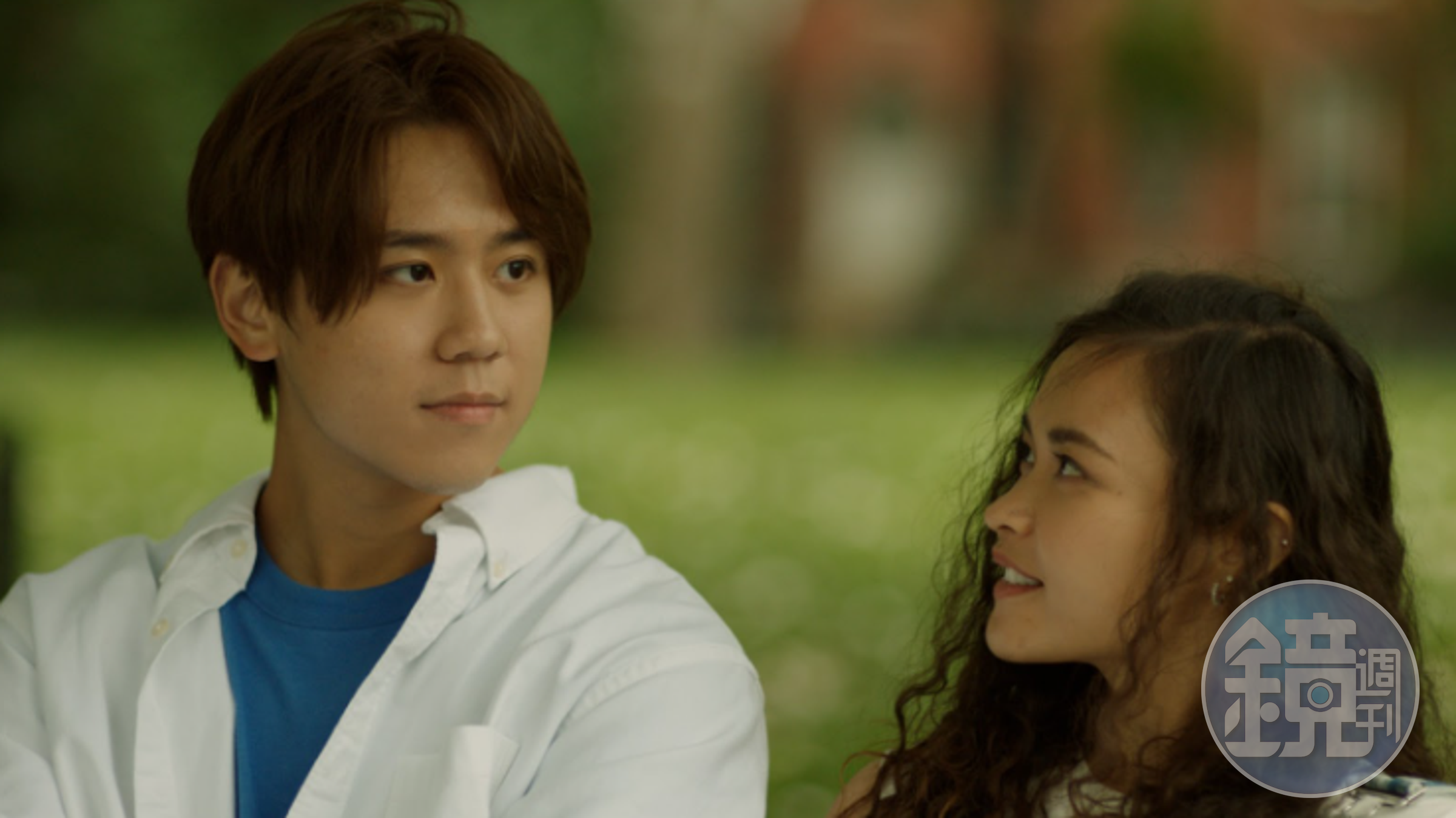 香港Mirror成員姜濤(左)和李嘉文(右)飾演一對愛侶,面臨感情和工作抉擇。 (滿滿額娛樂提供)