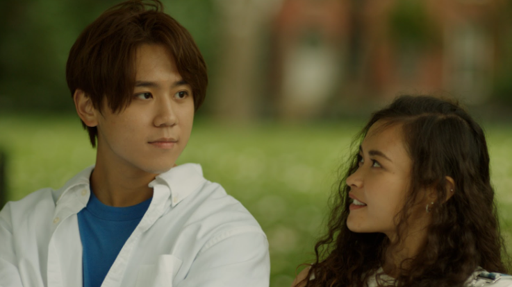 香港Mirror成員姜濤（左）和李嘉文（右）飾演一對愛侶，面臨感情和工作抉擇。 （滿滿額娛樂提供）