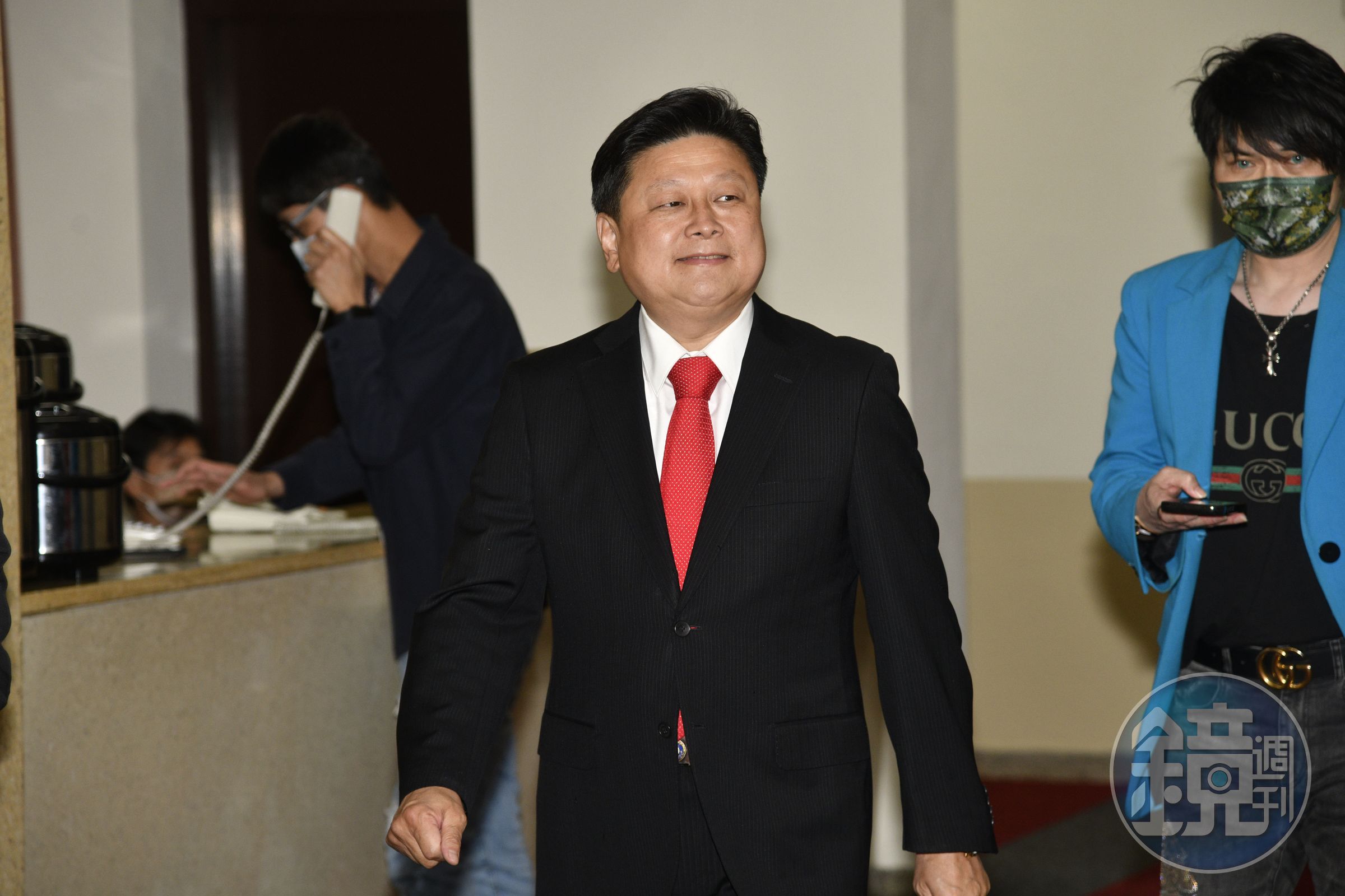 立委傅崐萁被點名也有廣州暨南大學的相關學歷，今暴怒回擊「請在野各陣營管好自己的小狗」。（本刊資料照）