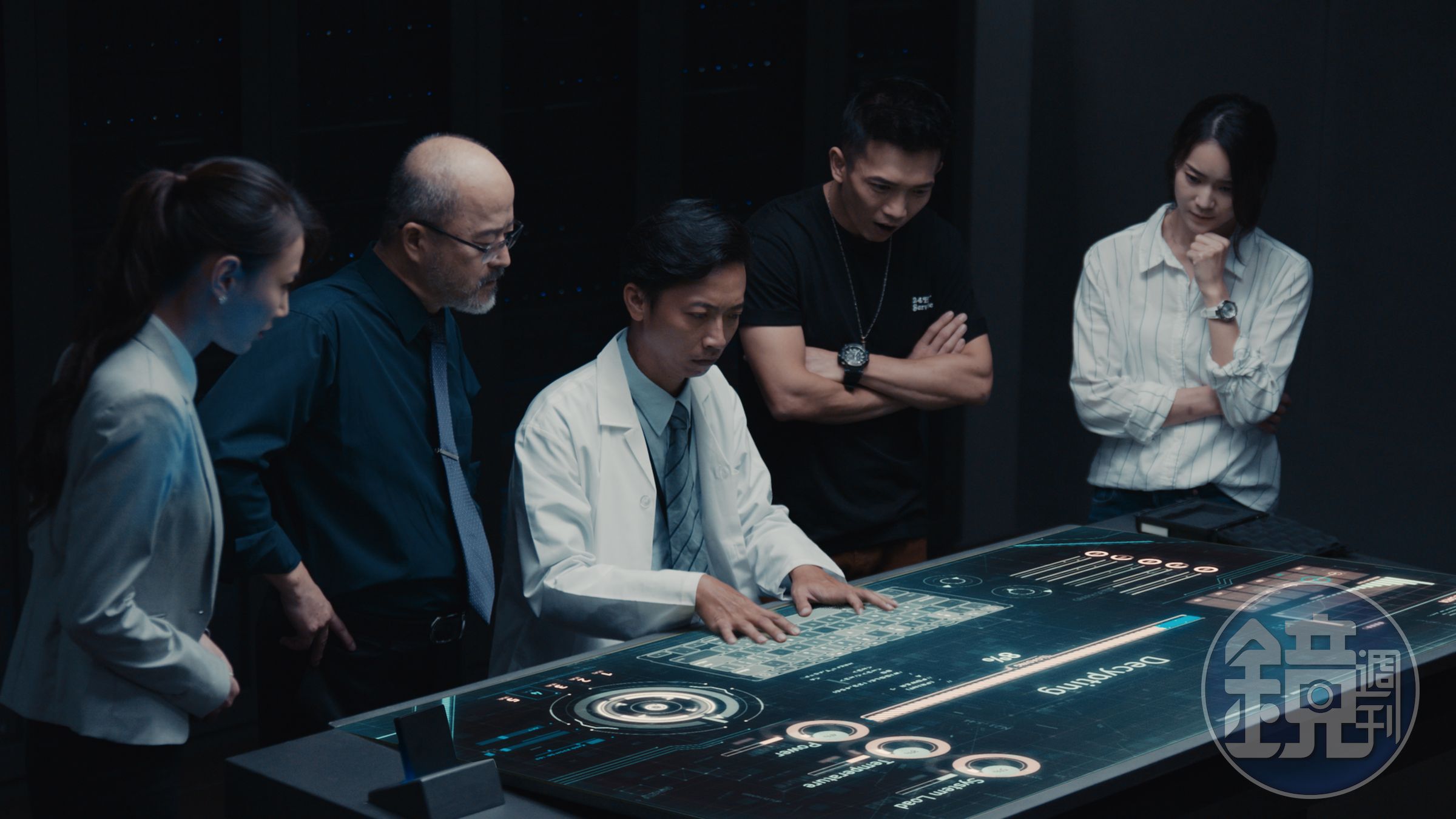 《浮士德遊戲2》導入量子電腦、AI人工智慧等高科技概念,拍攝後使用大量特效呈現。(集合電影提供)
