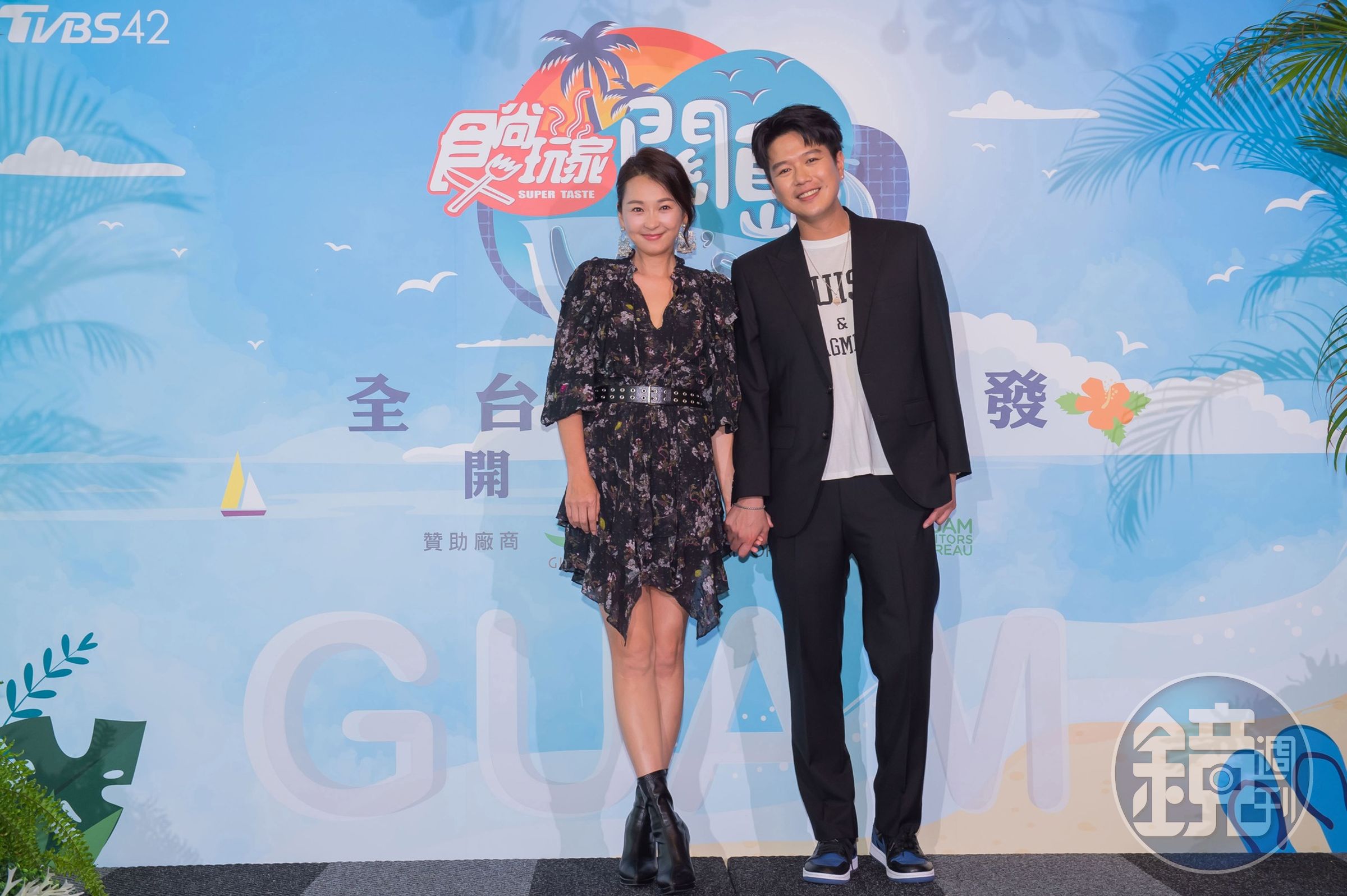 六月和李易結婚10多年，婚變傳言一直不斷。（翻攝自六月臉書）
